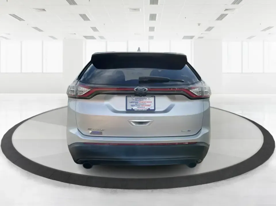 2016 Ford Edge SE (2FMPK4G9XGB) with an EcoBoost 2L I-4 gasoline direct injection engine, 6A transmission, located at 1230 East Main St, Xenia, OH, 45385, (937) 908-9800, 39.688026, -83.910172 - Rev up your lifestyle with the perfect blend of style, comfort, and utility that the 2016 Ford Edge SE offers! If you're looking for a reliable SUV that seamlessly fits into your busy life-whether it's taking the kids to school, embarking on family adventures, or handling your daily commute-this veh - Photo#3