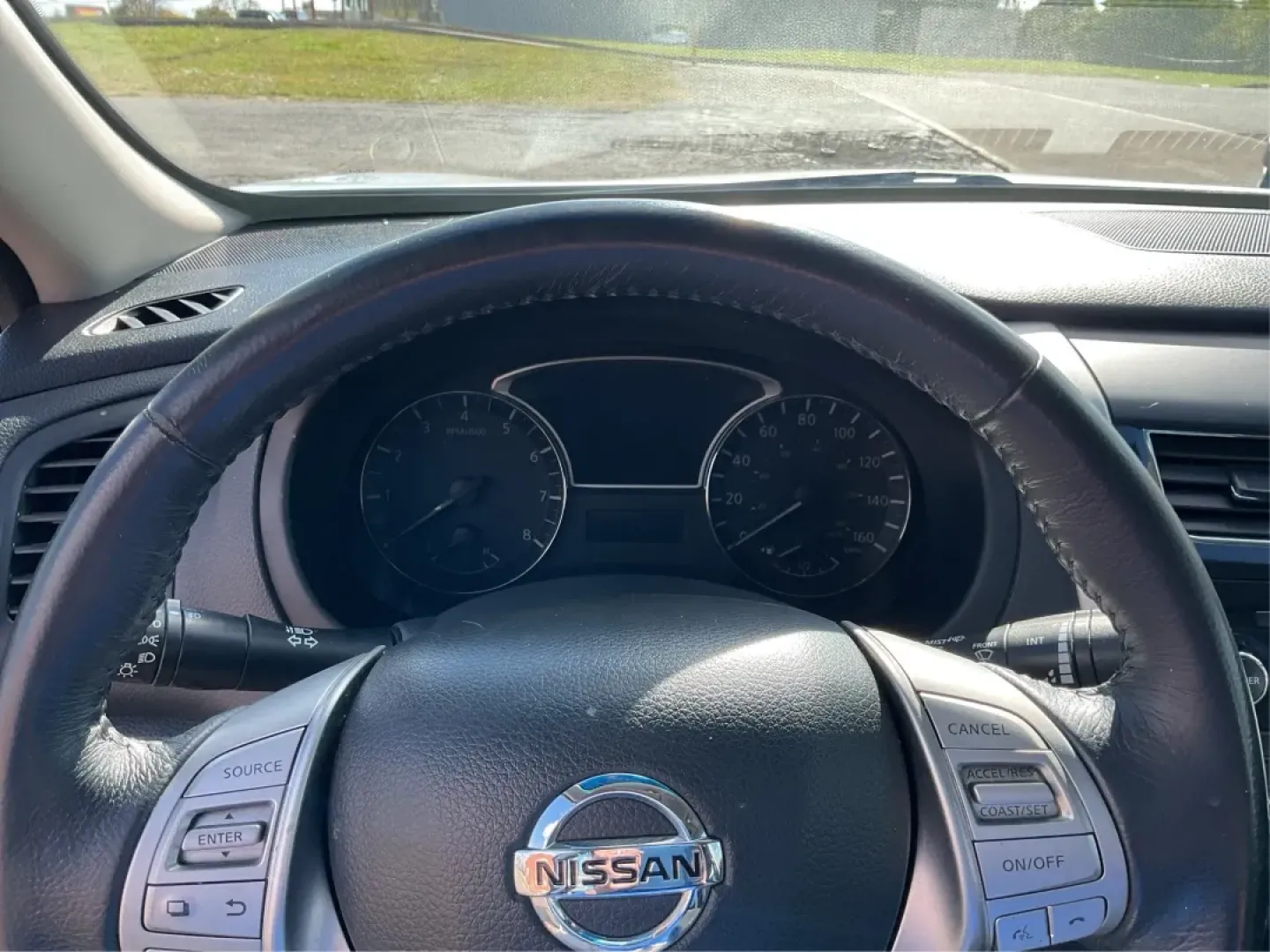 2015 Nissan Altima 2.5 SV (1N4AL3AP8FC) with an 2.5L I-4 DOHC engine, located at 401 Woodman Dr, Riverside, OH, 45431, (937) 908-9800, 39.760899, -84.123421 - **Elevate Your Everyday Life with the 2015 Nissan Altima 2.5 SV from Advantage Car and Credit - Riverside!**<br /> <br /> If you're searching for a vehicle that seamlessly blends comfort, style, and practicality, look no further than this stunning 2015 Nissan Altima 2.5 SV. Perfect for budget-consci - Photo#15