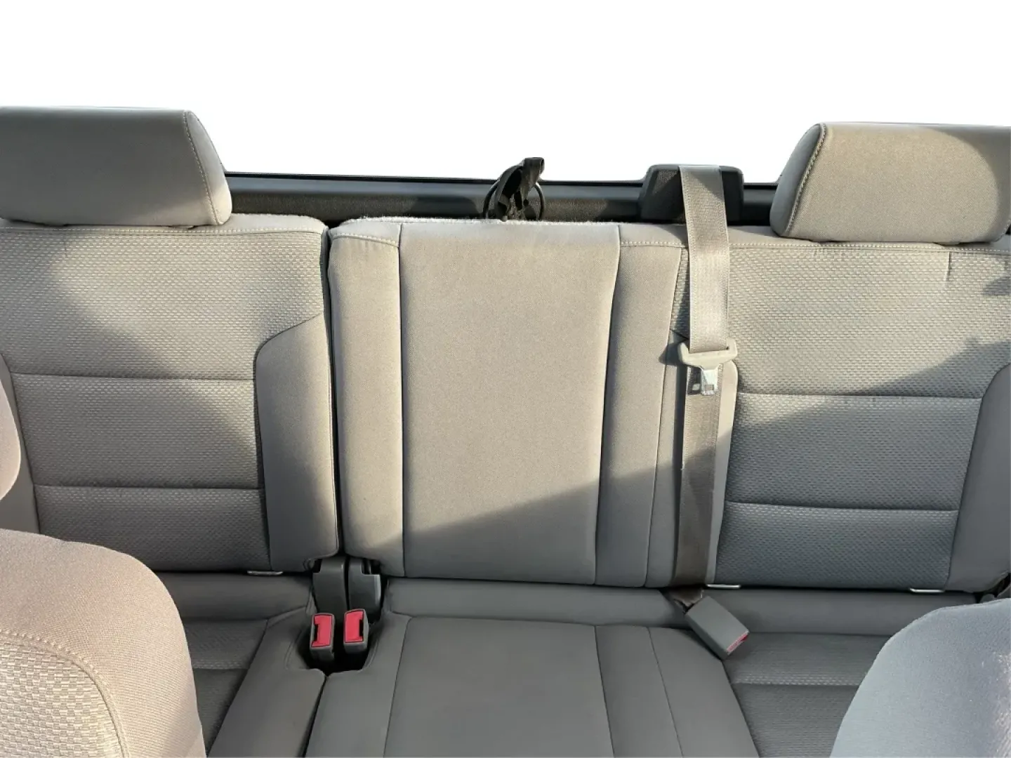 2014 GMC Sierra 1500 SLE (1GTR1UECXEZ) with an Other engine, located at 1184 Kauffman Ave, Fairborn, OH, 45324, (937) 908-9800, 39.807072, -84.030914 - **Unleash Adventure with the 2014 GMC Sierra 1500 at Advantage Car and Credit - Troy, OH!**<br /> <br /> Are you ready to elevate your everyday adventures? Whether you're a busy professional seeking a reliable commuter, a growing family in need of ample space, or an outdoor enthusiast looking for a - Photo#13