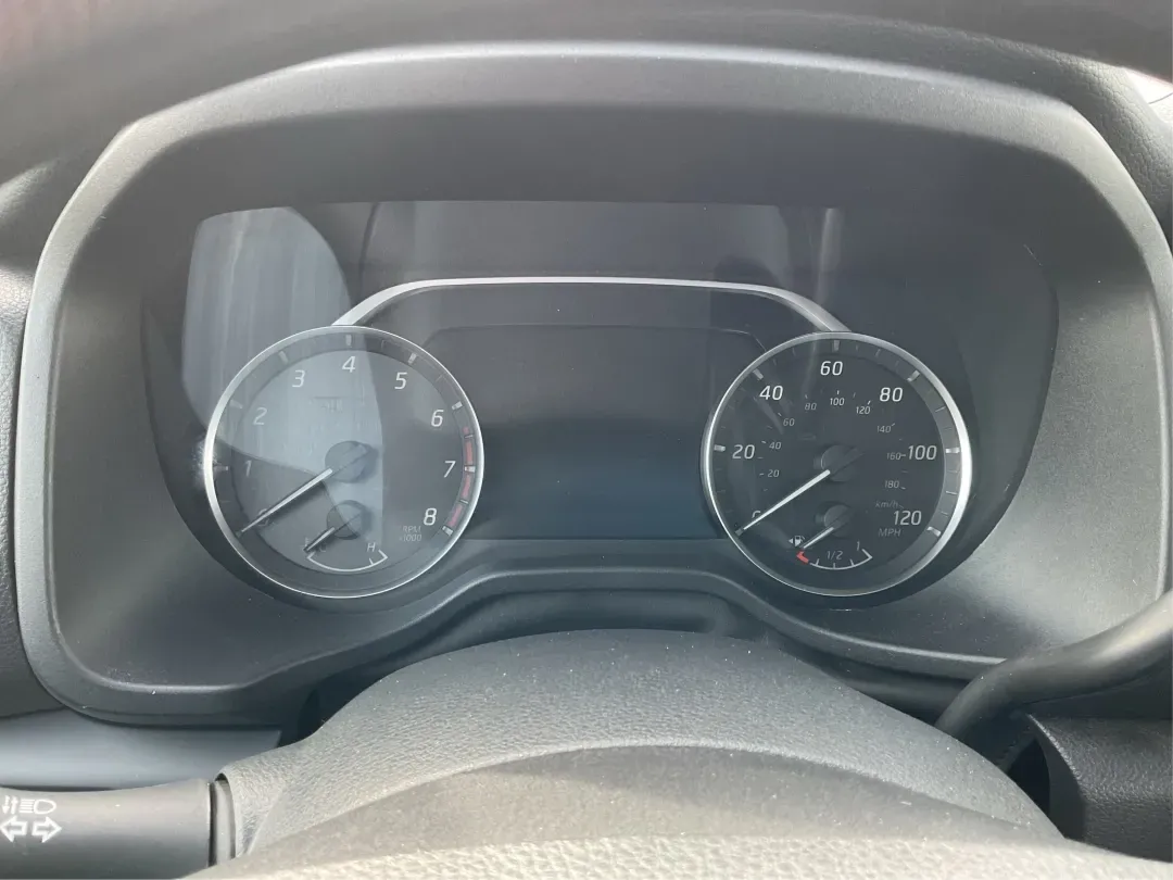 2021 Nissan TITAN Crew Cab S 4x4 (1N6AA1EC4MN) with an Endurance 5.6L V-8 gasoline direct injection engine, located at 1099 N County Rd 25A , Troy, OH, 45373, (937) 908-9800, 40.057079, -84.212883 - 2021 Nissan TITAN Crew Cab S 4x4 - Photo#14