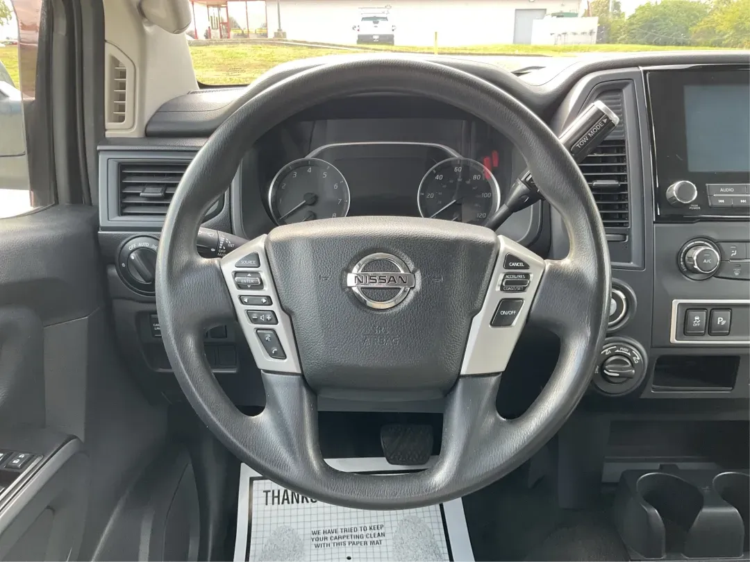 2021 Nissan TITAN Crew Cab S 4x4 (1N6AA1EC4MN) with an Endurance 5.6L V-8 gasoline direct injection engine, located at 1099 N County Rd 25A , Troy, OH, 45373, (937) 908-9800, 40.057079, -84.212883 - 2021 Nissan TITAN Crew Cab S 4x4 - Photo#15