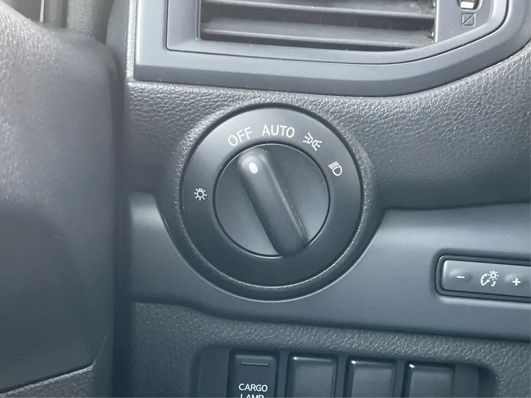 2021 Nissan TITAN Crew Cab S 4x4 (1N6AA1EC4MN) with an Endurance 5.6L V-8 gasoline direct injection engine, located at 1099 N County Rd 25A , Troy, OH, 45373, (937) 908-9800, 40.057079, -84.212883 - 2021 Nissan TITAN Crew Cab S 4x4 - Photo#16