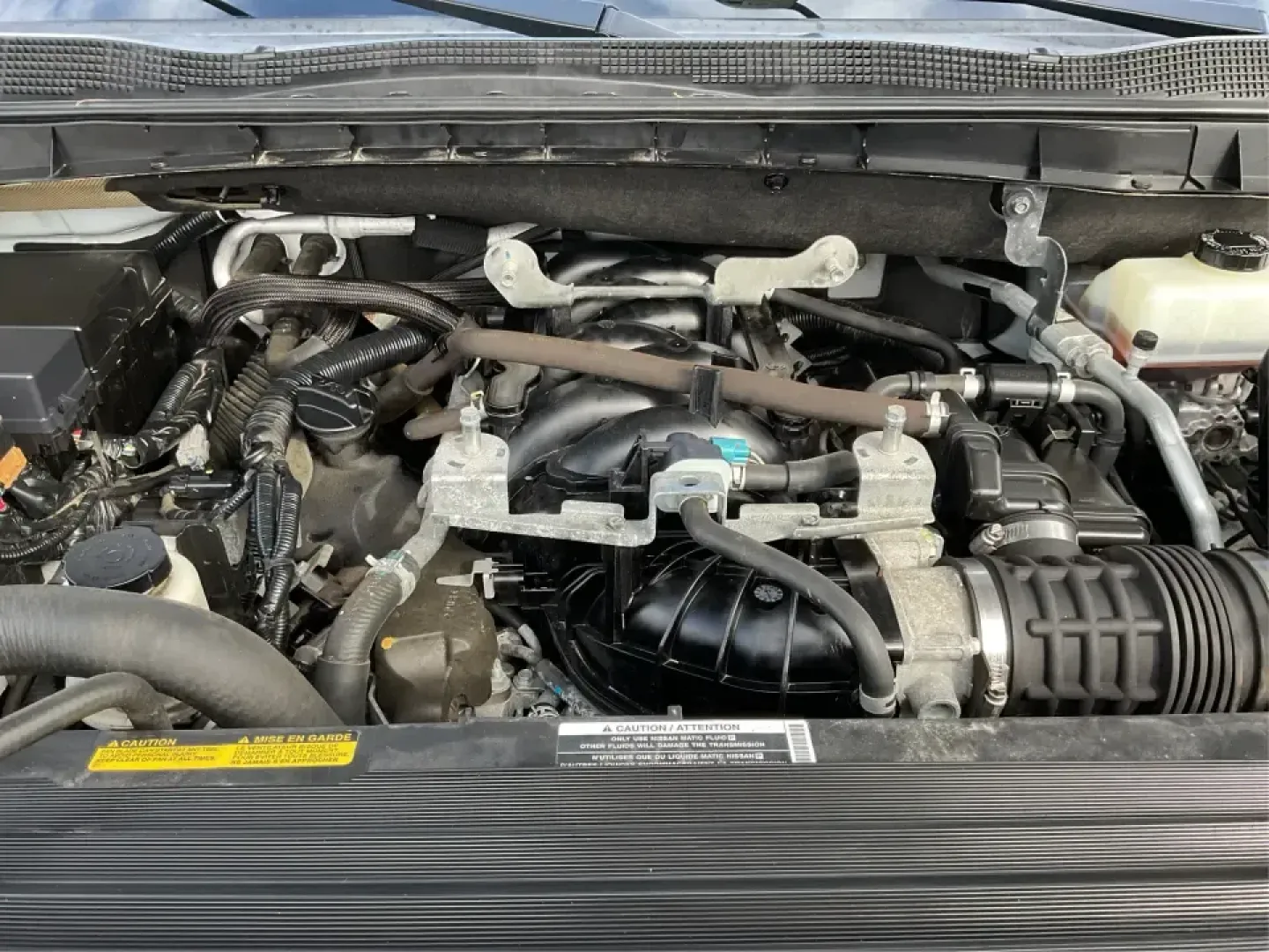 2021 Nissan TITAN Crew Cab S 4x4 (1N6AA1EC4MN) with an Endurance 5.6L V-8 gasoline direct injection engine, 9A transmission, located at 1184 Kauffman Ave, Fairborn, OH, 45324, (937) 908-9800, 39.807072, -84.030914 - Discover ultimate versatility and rugged capability with this 2021 Nissan TITAN Crew Cab S 4x4, now available at Advantage Car and Credit in Piqua, OH. Whether you're navigating the bustling streets of Piqua or heading out for weekend adventures, this truck is designed to adapt to your lifestyle. Pe - Photo#11
