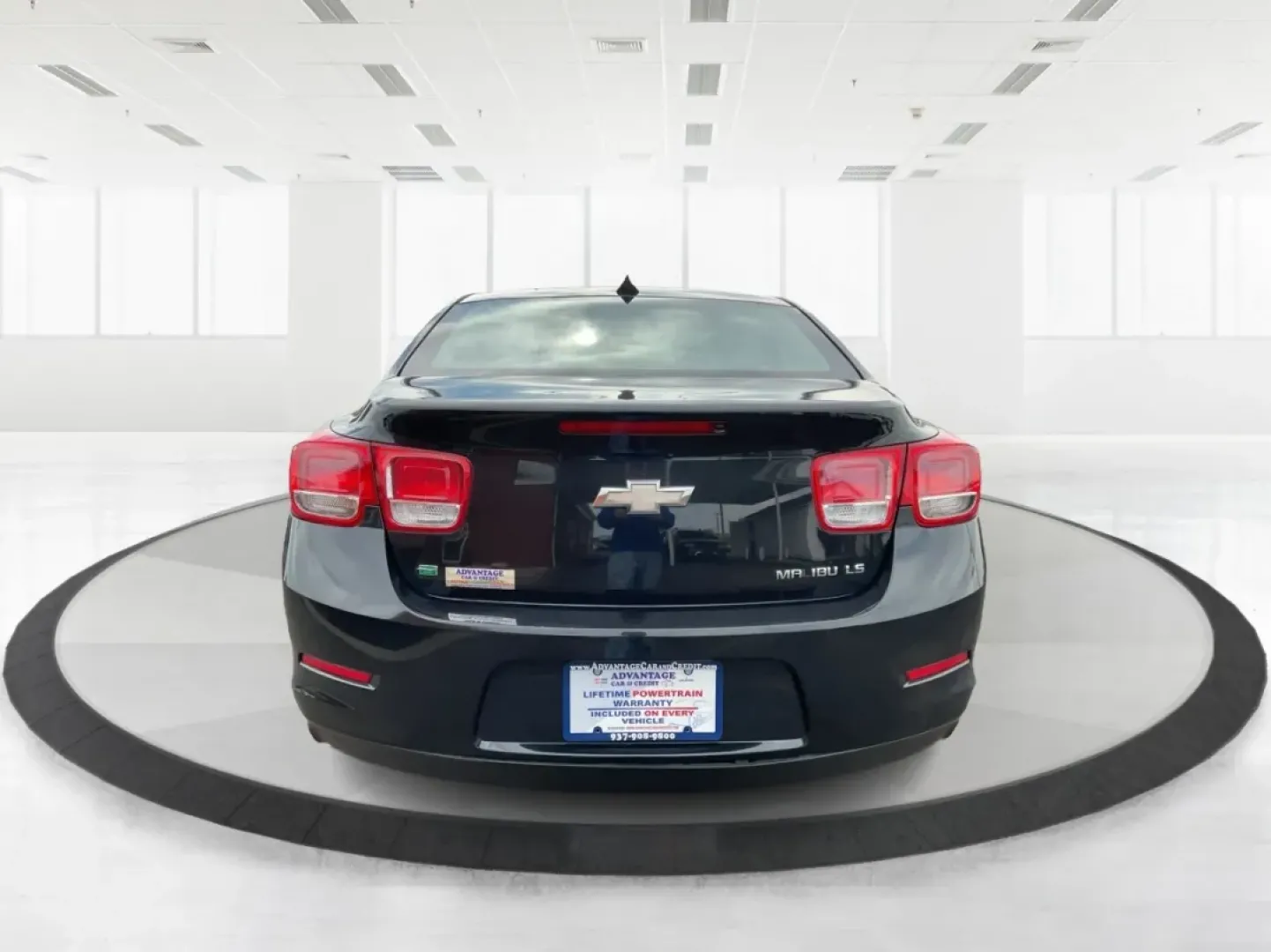 2014 Chevrolet Malibu 1LS (1G11B5SLXEF) with an ECOTEC 2.5L I-4 gasoline direct injection engine, located at 880 E. National Road, Vandalia, OH, 45377, (937) 908-9800, 39.891918, -84.183594 - **Discover Your Next Adventure with the 2014 Chevrolet Malibu at Advantage Car and Credit - Vandalia!**<br /> <br /> Are you on the lookout for a reliable, stylish vehicle that fits seamlessly into your busy lifestyle? Look no further! The 2014 Chevrolet Malibu 1LS is your perfect companion for dail - Photo#3