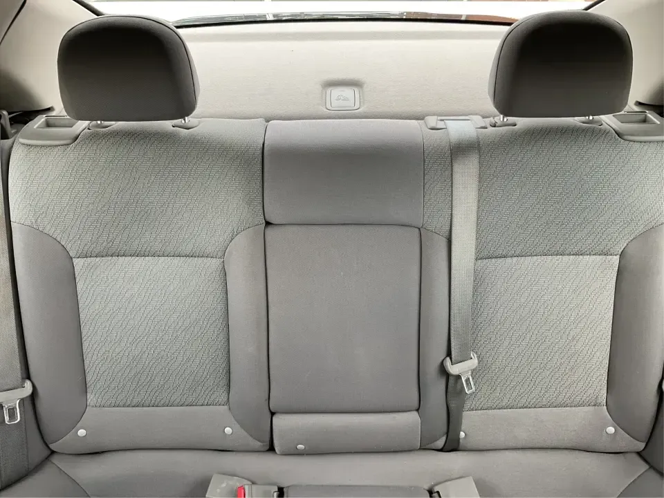 2014 Chevrolet Malibu 1LS (1G11B5SLXEF) with an ECOTEC 2.5L I-4 gasoline direct injection engine, 6-Speed Automatic transmission, located at 8750 N County Rd 25A, Piqua, OH, 45356, (937) 908-9800, 40.164391, -84.232513 - **Discover Your Next Adventure with the 2014 Chevrolet Malibu at Advantage Car and Credit - Vandalia!**<br /> <br /> Are you on the lookout for a reliable, stylish vehicle that fits seamlessly into your busy lifestyle? Look no further! The 2014 Chevrolet Malibu 1LS is your perfect companion for dail - Photo#14