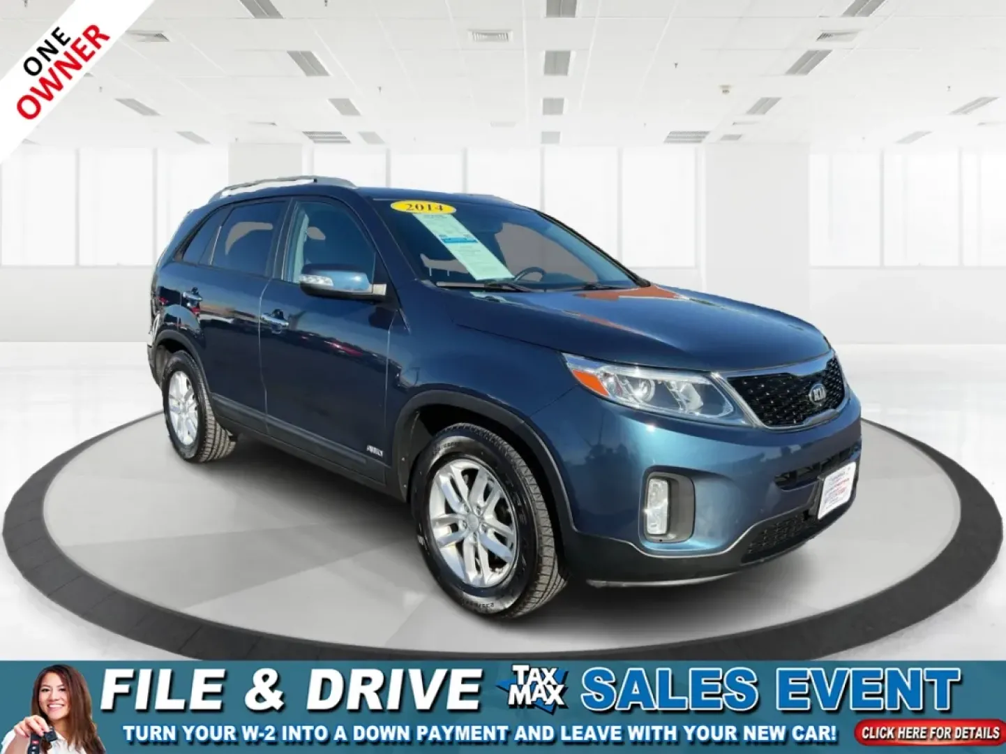 2014 Kia Sorento LX (5XYKTDA61EG) with an 2.4L I-4 gasoline direct injection engine, located at 880 E. National Road, Vandalia, OH, 45377, (937) 908-9800, 39.891918, -84.183594 - **Adventure Awaits with the 2014 Kia Sorento LX Perfect for Families and Road Warriors Alike!**<br /> <br /> At Advantage Car and Credit - Vandalia, we understand that your vehicle is more than just a mode of transportation; it's an essential part of your lifestyle. If you're looking for a versatil - Photo#0