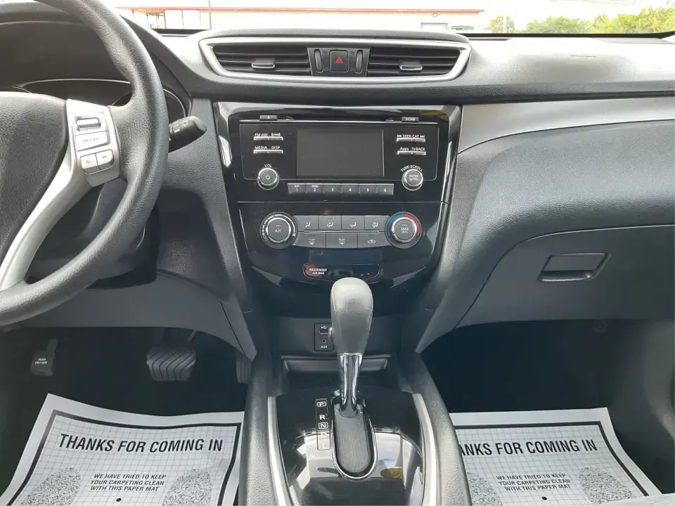 2016 Nissan Rogue S (KNMAT2MV7GP) with an 2.5L I-4 DOHC engine, CVT transmission, located at 880 E. National Road, Vandalia, OH, 45377, (937) 908-9800, 39.891918, -84.183594 - **Explore New Horizons with the 2016 Nissan Rogue: Your Ideal Adventure Companion!**<br /> <br /> Are you ready to elevate your driving experience and embark on new adventures? Look no further than this stunning 2016 Nissan Rogue, perfect for family outings, weekend getaways, or those long commutes - Photo#13