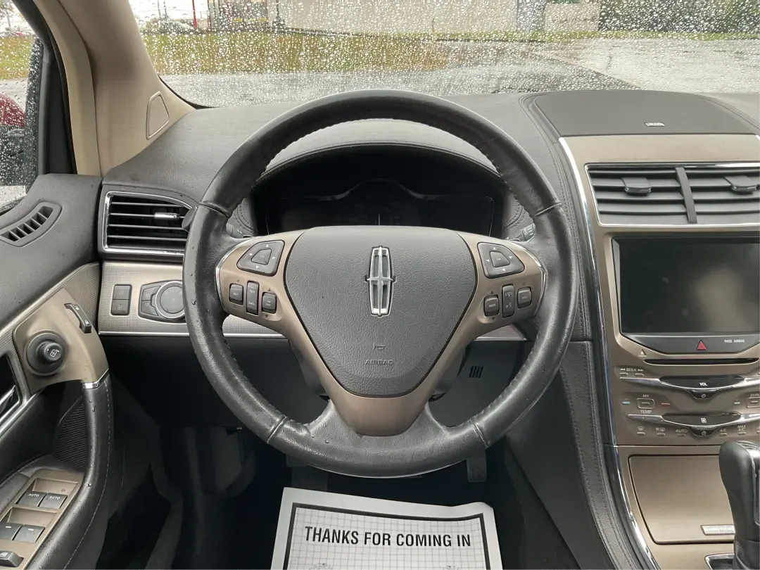 2013 Lincoln MKX Base (2LMDJ8JK8DB) with an Other engine, located at 1951 S Dayton Lakeview Rd., New Carlisle, OH, 45344, (937) 908-9800, 39.890999, -84.050255 - **Drive in Style and Comfort: 2013 Lincoln MKX at Advantage Car and Credit!**<br /> <br /> Are you ready to elevate your daily commute or weekend adventures? The 2013 Lincoln MKX is the perfect vehicle for those seeking luxury, reliability, and versatility. Whether you're a growing family looking fo - Photo#16