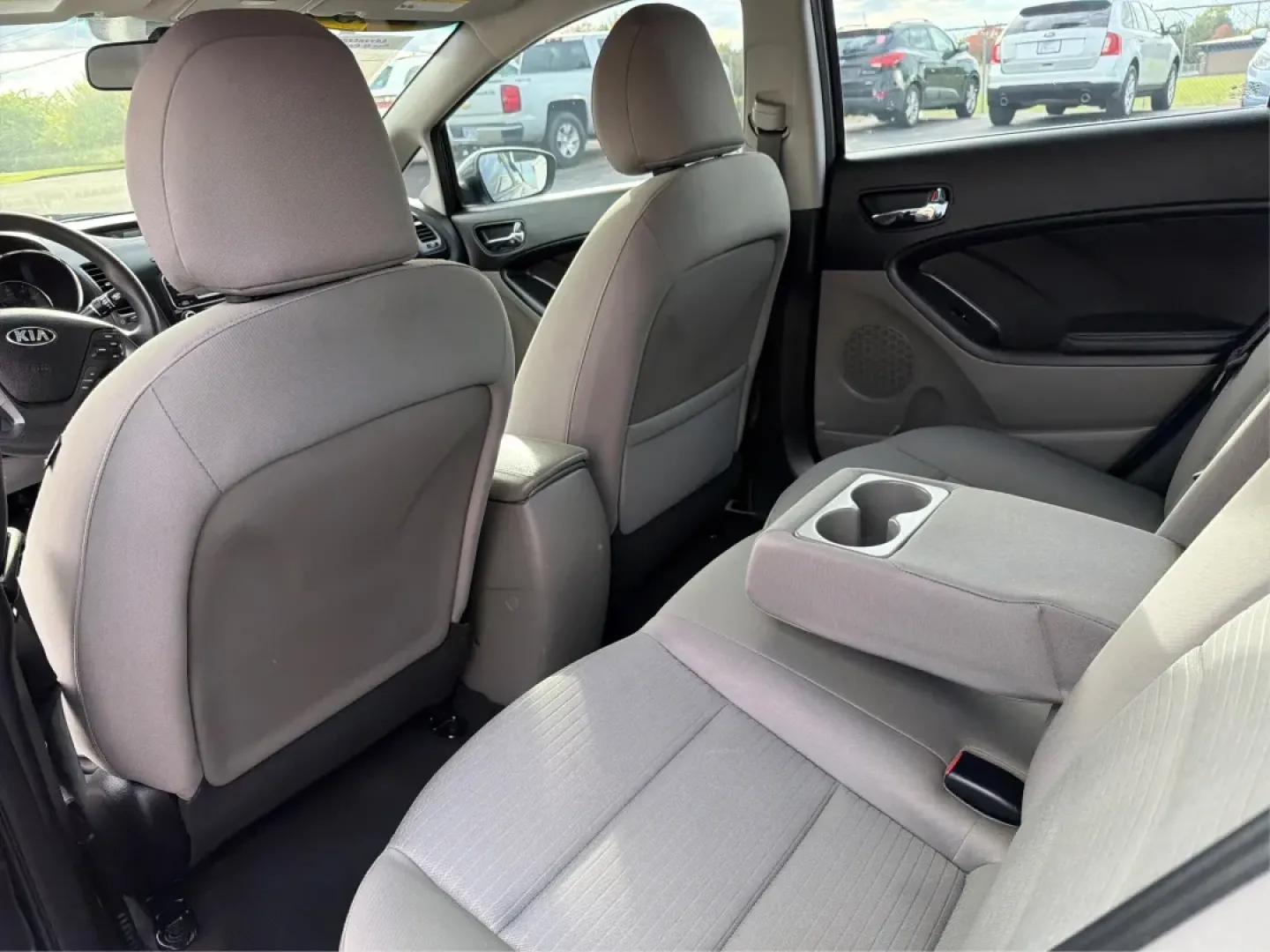 2015 Kia Forte LX (KNAFX4A67F5) with an 1.8L I-4 DOHC engine, located at 1099 N County Rd 25A , Troy, OH, 45373, (937) 908-9800, 40.057079, -84.212883 - Experience the perfect blend of style, comfort, and reliability with the 2015 Kia Forte LX, available now at Advantage Car and Credit in New Carlisle, OH. This sleek sedan is designed to elevate your daily commute and provide the ideal ride for weekend adventures, making it a versatile choice for ev - Photo#10