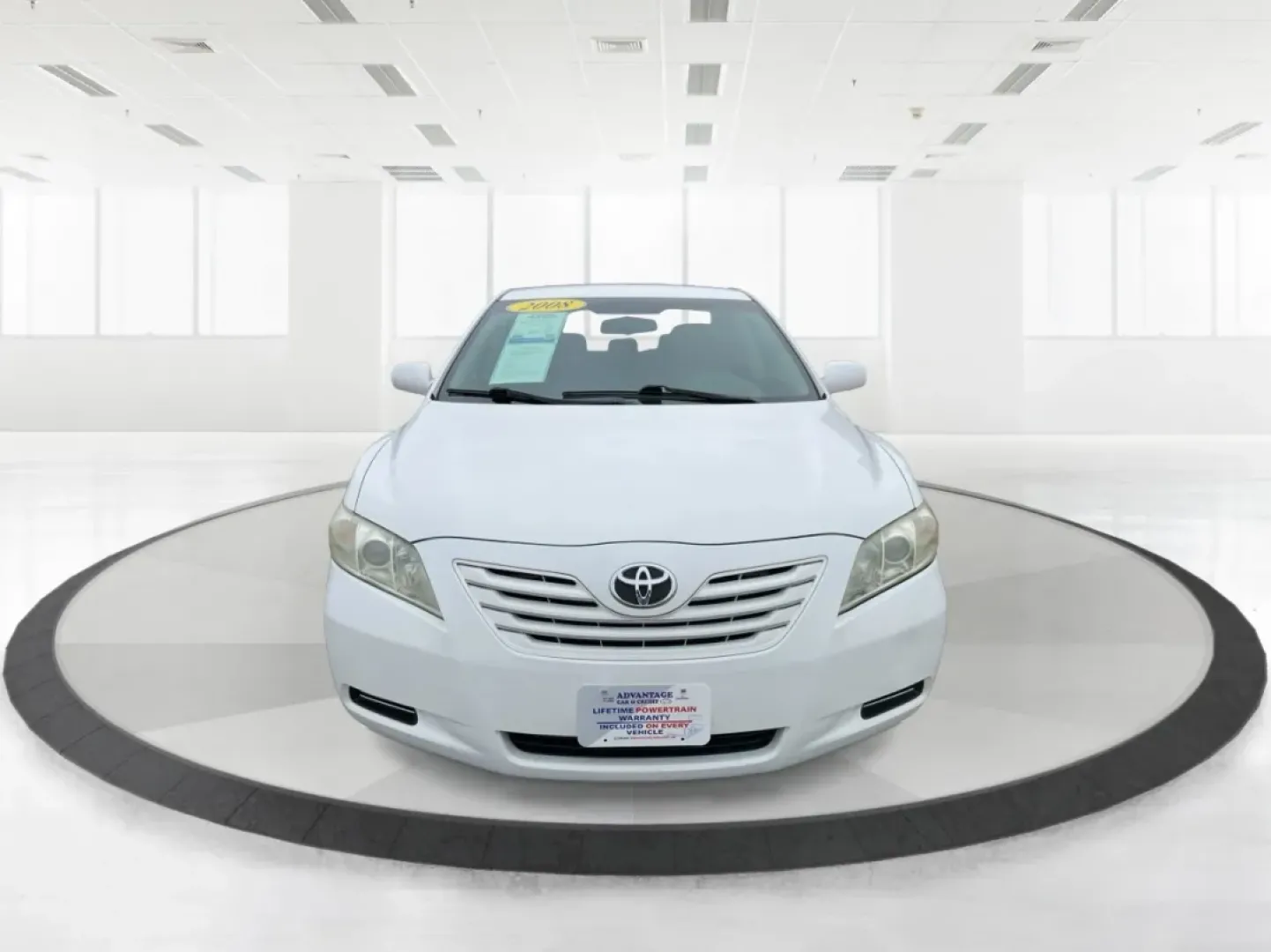 2008 Toyota Camry LE | SE | XLE (4T4BE46K18R) with an 2.4L I-4 DOHC engine, located at 401 Woodman Dr, Riverside, OH, 45431, (937) 908-9800, 39.760899, -84.123421 - Are you on the hunt for a reliable sedan that blends comfort and style with unbeatable affordability? Look no further! The 2008 Toyota Camry LE, available at Advantage Car and Credit in Riverside, OH, is the perfect vehicle for anyone seeking a dependable ride for daily commutes or family outings. W - Photo#7