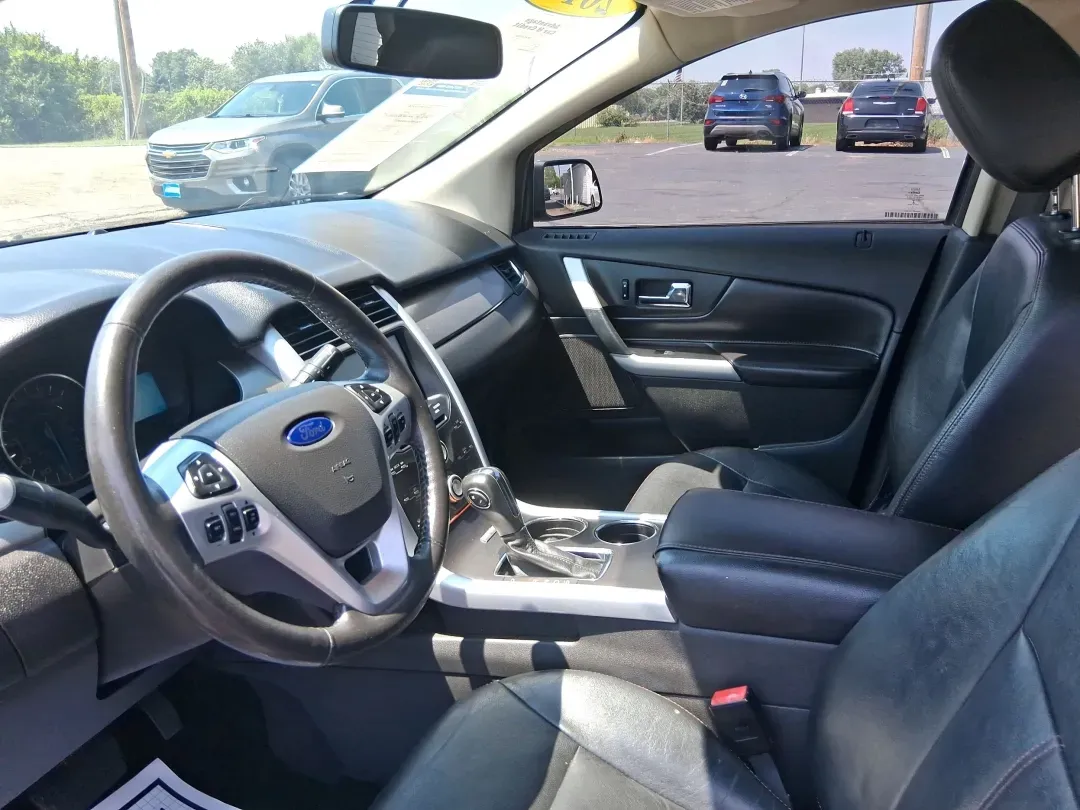 2014 Ford Edge SEL (2FMDK4JCXEB) with an 3.5L V-6 DOHC engine, located at 4508 South Dixie Dr, Moraine, OH, 45439, (937) 908-9800, 39.689976, -84.218452 - Are you searching for the perfect vehicle to elevate your family adventures or enhance your daily commute? Look no further! The 2014 Ford Edge SEL is designed to fit every aspect of your lifestyle, whether you're navigating busy city streets, embarking on weekend getaways, or simply running errands - Photo#9