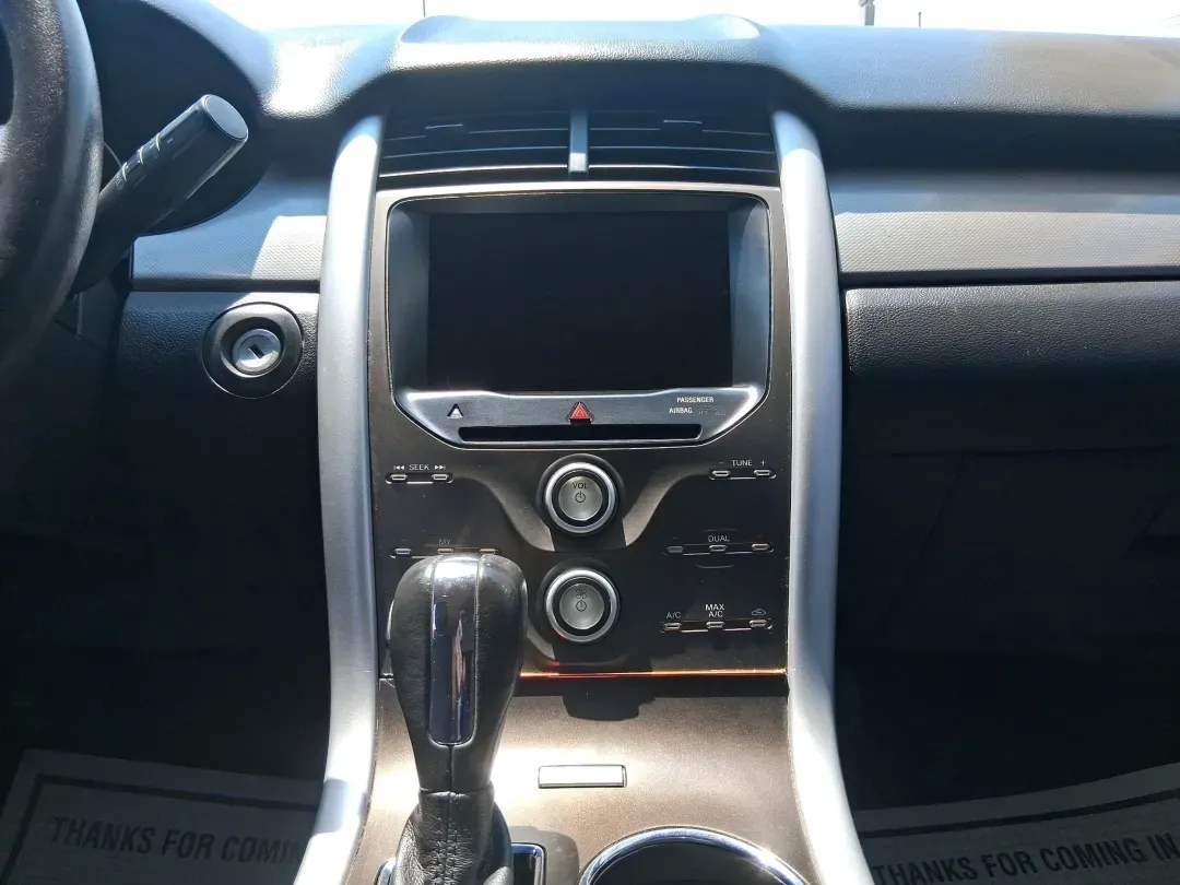 2014 Ford Edge SEL (2FMDK4JCXEB) with an 3.5L V-6 DOHC engine, located at 4508 South Dixie Dr, Moraine, OH, 45439, (937) 908-9800, 39.689976, -84.218452 - Are you searching for the perfect vehicle to elevate your family adventures or enhance your daily commute? Look no further! The 2014 Ford Edge SEL is designed to fit every aspect of your lifestyle, whether you're navigating busy city streets, embarking on weekend getaways, or simply running errands - Photo#13