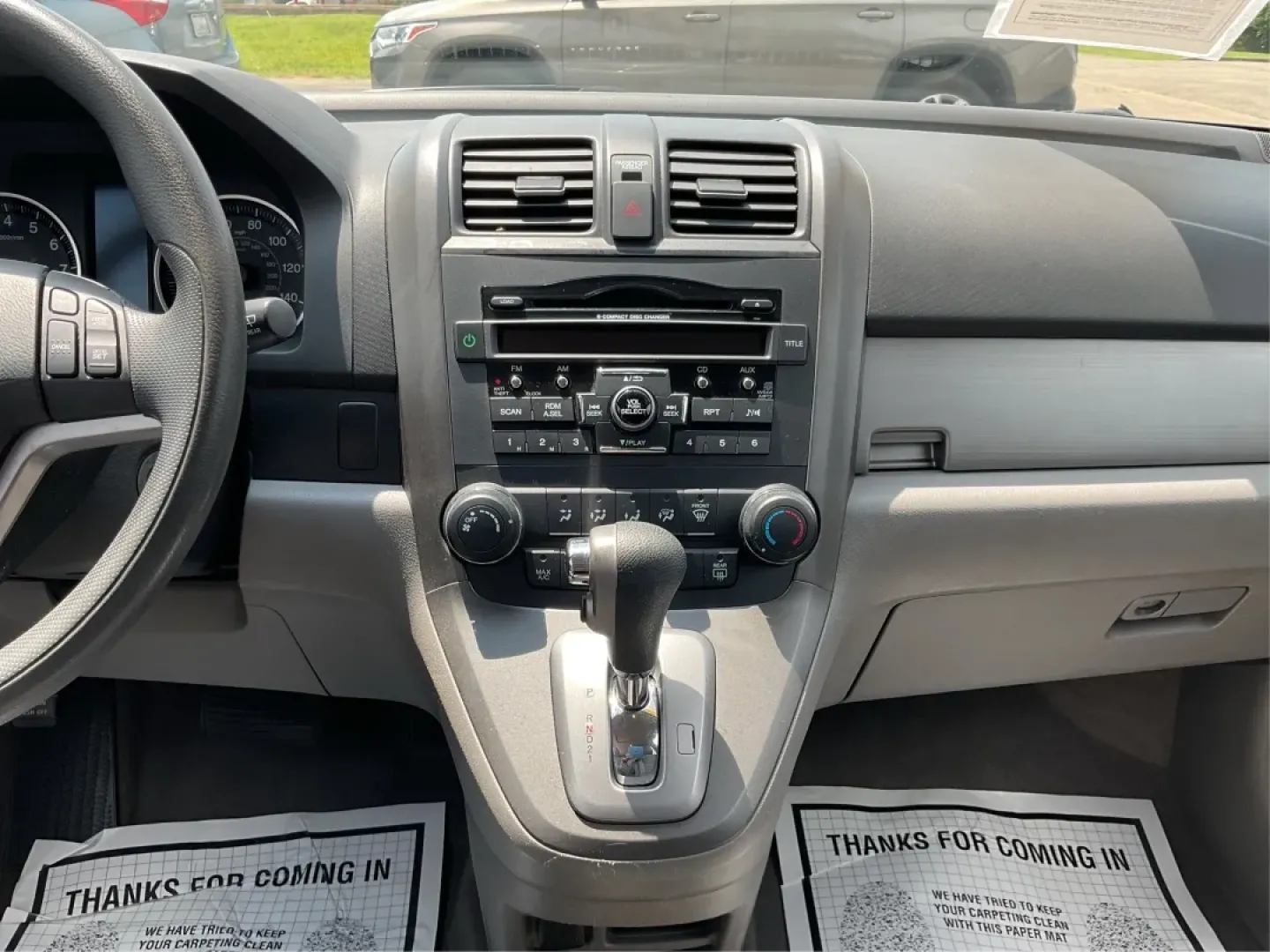2010 Honda CR-V EX (5J6RE3H58AL) with an 2.4L I-4 DOHC engine, located at 880 E. National Road, Vandalia, OH, 45377, (937) 908-9800, 39.891918, -84.183594 - **Discover Your Next Adventure with the 2010 Honda CR-V EX from Advantage Car and Credit!**<br /> <br /> Are you ready to elevate your daily commute or embark on memorable weekend getaways? The 2010 Honda CR-V EX is the perfect companion for both the busy professional and the adventurous family. Wit - Photo#13