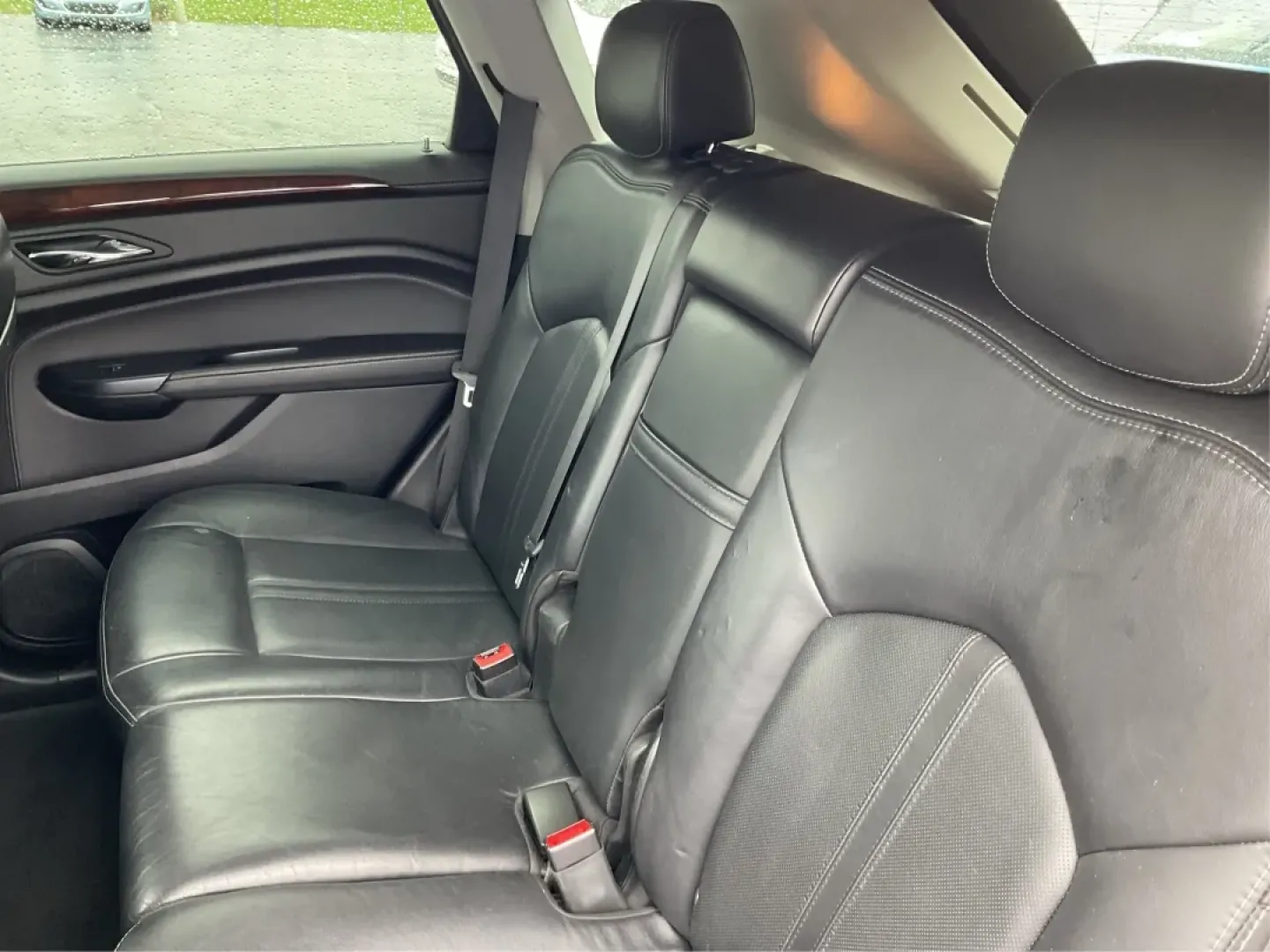 2015 Cadillac SRX Luxury Collection (3GYFNEE31FS) with an 3.6L V-6 gasoline direct injection engine, located at 1951 S Dayton Lakeview Rd., New Carlisle, OH, 45344, (937) 908-9800, 39.890999, -84.050255 - **Elevate Your Daily Drives and Weekend Adventures with a 2015 Cadillac SRX!**<br /> <br /> Are you ready to enhance your lifestyle with an SUV that balances luxury, capability, and comfort? Look no further than this stunning 2015 Cadillac SRX Luxury Collection, available now at Advantage Car and Cr - Photo#10