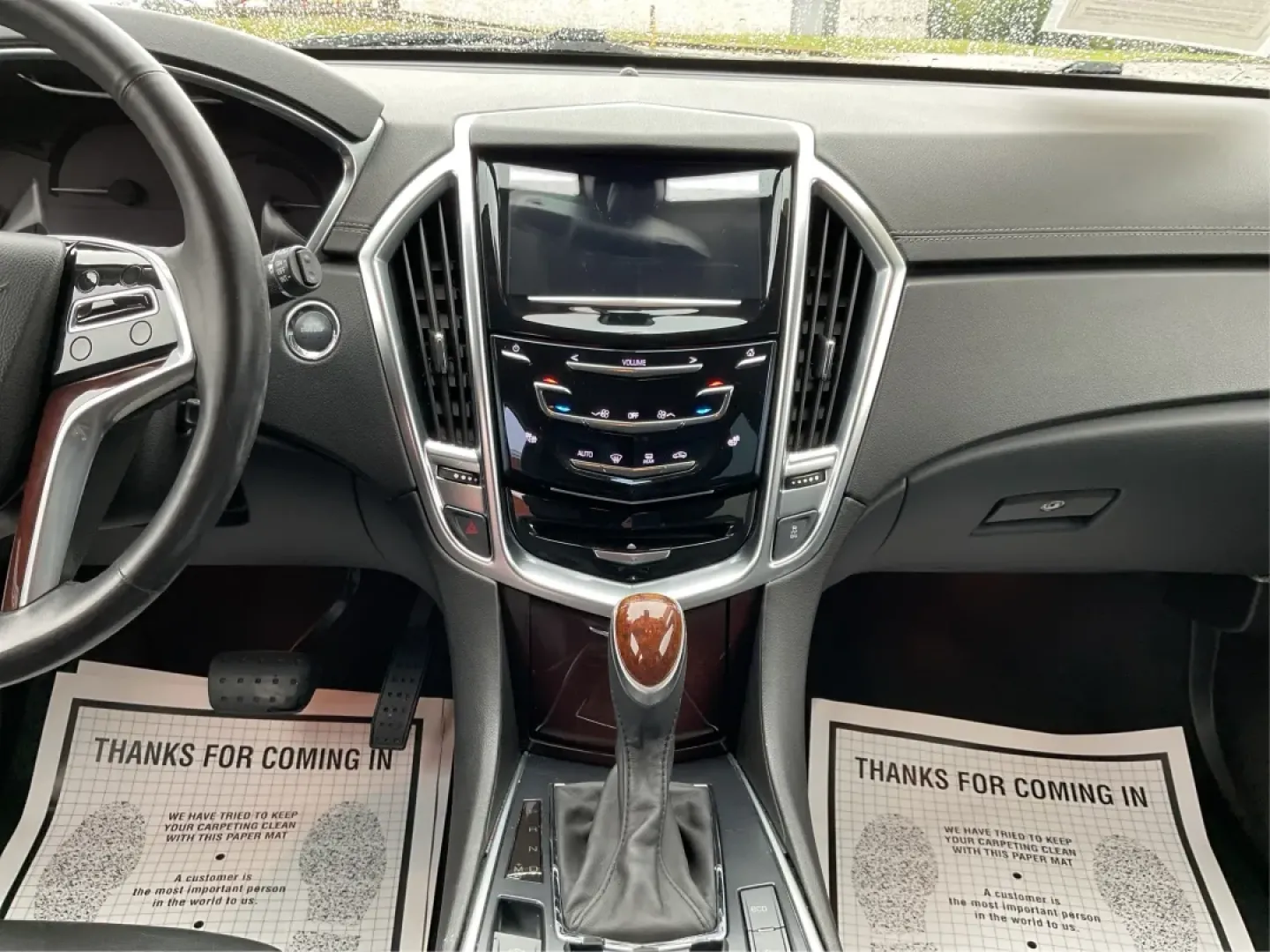 2015 Cadillac SRX Luxury Collection (3GYFNEE31FS) with an 3.6L V-6 gasoline direct injection engine, located at 1951 S Dayton Lakeview Rd., New Carlisle, OH, 45344, (937) 908-9800, 39.890999, -84.050255 - **Elevate Your Daily Drives and Weekend Adventures with a 2015 Cadillac SRX!**<br /> <br /> Are you ready to enhance your lifestyle with an SUV that balances luxury, capability, and comfort? Look no further than this stunning 2015 Cadillac SRX Luxury Collection, available now at Advantage Car and Cr - Photo#13