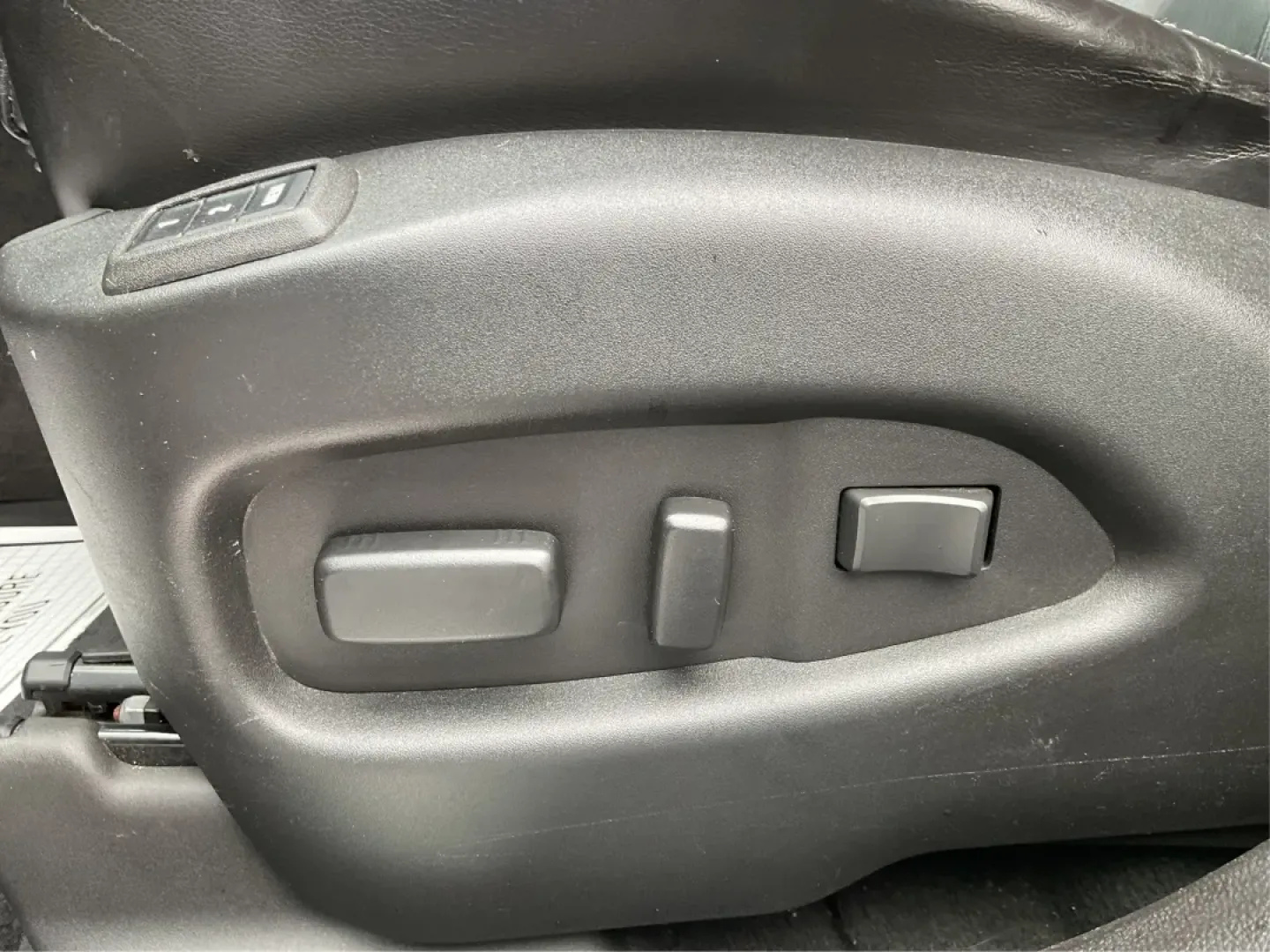 2015 Cadillac SRX Luxury Collection (3GYFNEE31FS) with an 3.6L V-6 gasoline direct injection engine, located at 1951 S Dayton Lakeview Rd., New Carlisle, OH, 45344, (937) 908-9800, 39.890999, -84.050255 - **Elevate Your Daily Drives and Weekend Adventures with a 2015 Cadillac SRX!**<br /> <br /> Are you ready to enhance your lifestyle with an SUV that balances luxury, capability, and comfort? Look no further than this stunning 2015 Cadillac SRX Luxury Collection, available now at Advantage Car and Cr - Photo#18