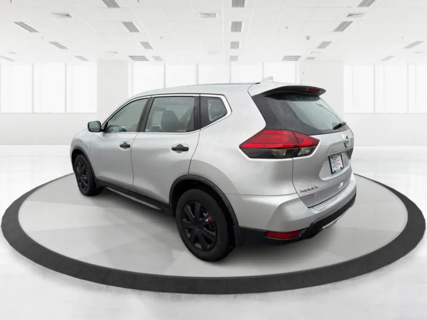 2017 Nissan Rogue S (JN8AT2MVXHW) with an 2.5L I-4 DOHC engine, located at 8750 N County Rd 25A, Piqua, OH, 45356, (937) 908-9800, 40.164391, -84.232513 - ### Adventure Awaits with the 2017 Nissan Rogue at Advantage Car and Credit - Piqua!<br /> <br /> Are you ready to elevate your family adventures, weekend getaways, or daily commutes? Discover the perfect blend of functionality and style in the 2017 Nissan Rogue, available now at Advantage Car and C - Photo#4