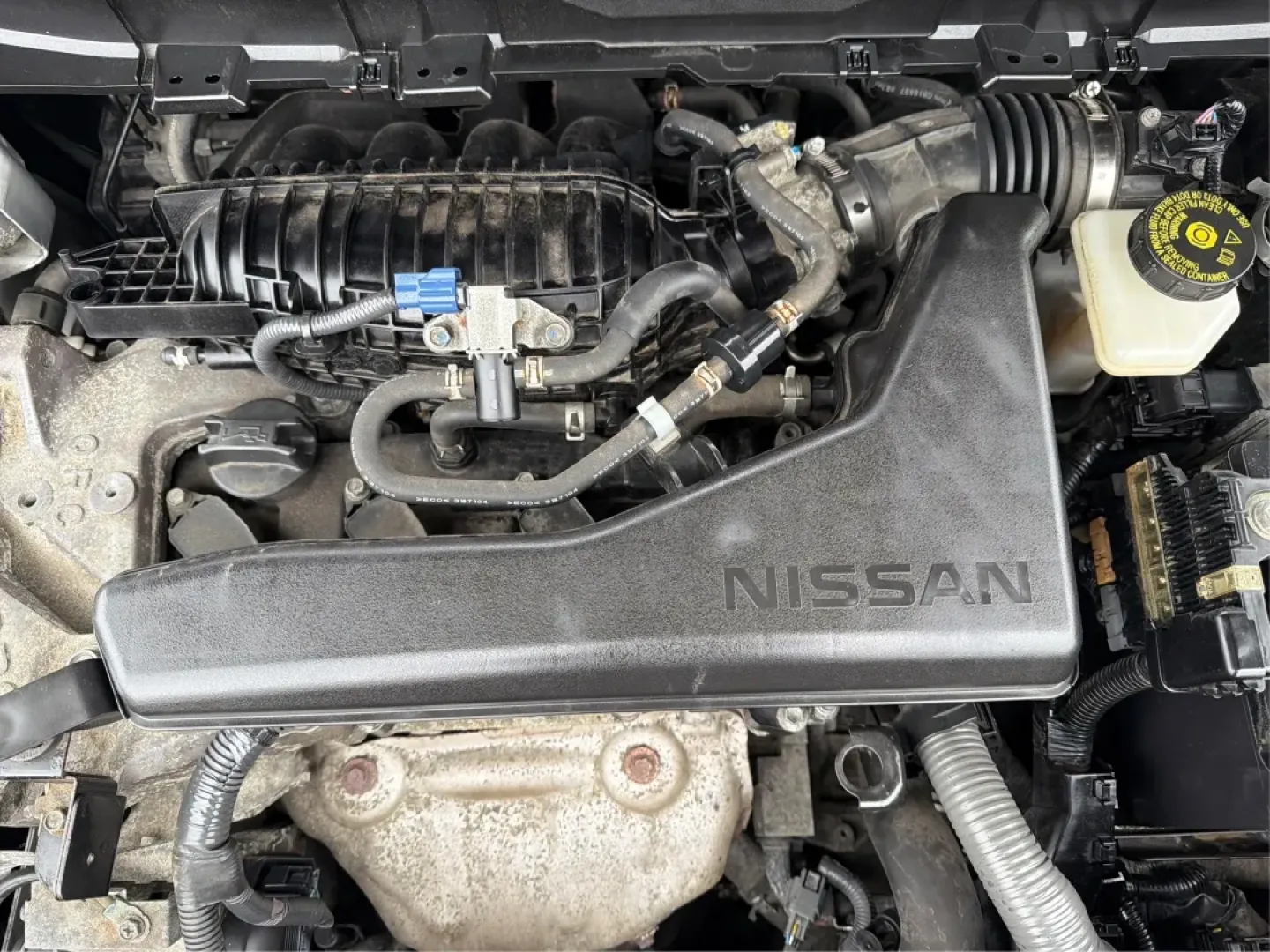 2017 Nissan Rogue S (JN8AT2MVXHW) with an 2.5L I-4 DOHC engine, located at 8750 N County Rd 25A, Piqua, OH, 45356, (937) 908-9800, 40.164391, -84.232513 - ### Adventure Awaits with the 2017 Nissan Rogue at Advantage Car and Credit - Piqua!<br /> <br /> Are you ready to elevate your family adventures, weekend getaways, or daily commutes? Discover the perfect blend of functionality and style in the 2017 Nissan Rogue, available now at Advantage Car and C - Photo#11