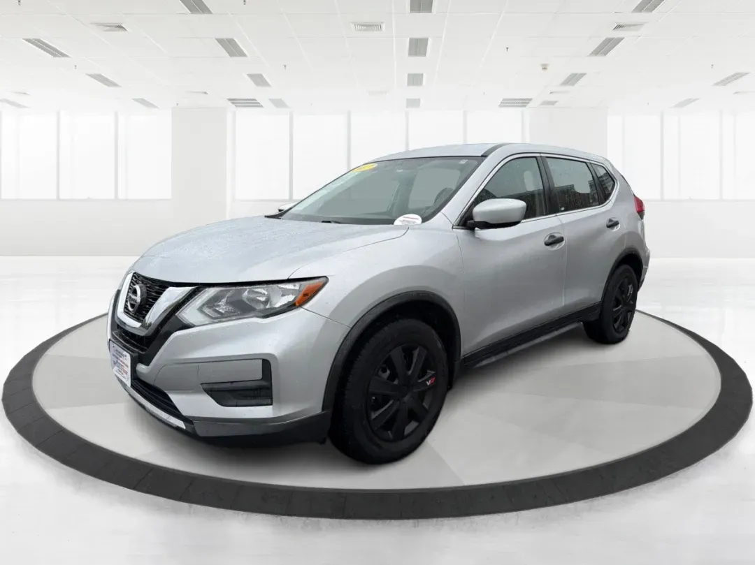2017 Nissan Rogue S (JN8AT2MVXHW) with an 2.5L I-4 DOHC engine, located at 1230 East Main St, Xenia, OH, 45385, (937) 908-9800, 39.688026, -83.910172 - ### Adventure Awaits with the 2017 Nissan Rogue at Advantage Car and Credit - Piqua!<br /> <br /> Are you ready to elevate your family adventures, weekend getaways, or daily commutes? Discover the perfect blend of functionality and style in the 2017 Nissan Rogue, available now at Advantage Car and C - Photo#8
