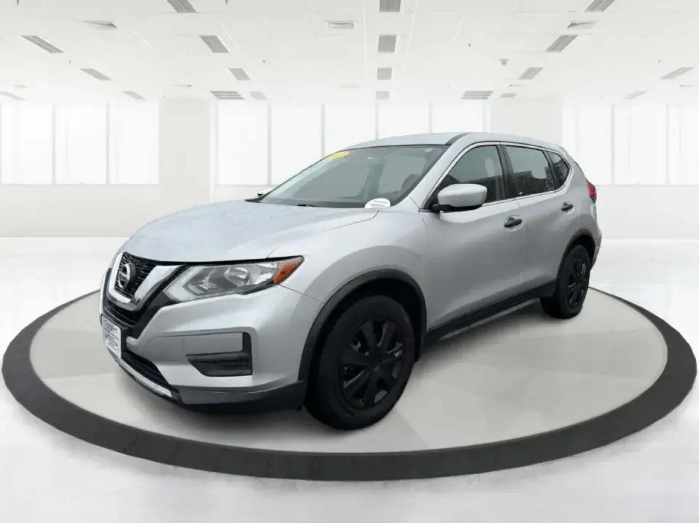 2017 Nissan Rogue S (JN8AT2MVXHW) with an 2.5L I-4 DOHC engine, located at 880 E. National Road, Vandalia, OH, 45377, (937) 908-9800, 39.891918, -84.183594 - ### Adventure Awaits with the 2017 Nissan Rogue at Advantage Car and Credit - Piqua!<br /> <br /> Are you ready to elevate your family adventures, weekend getaways, or daily commutes? Discover the perfect blend of functionality and style in the 2017 Nissan Rogue, available now at Advantage Car and C - Photo#8