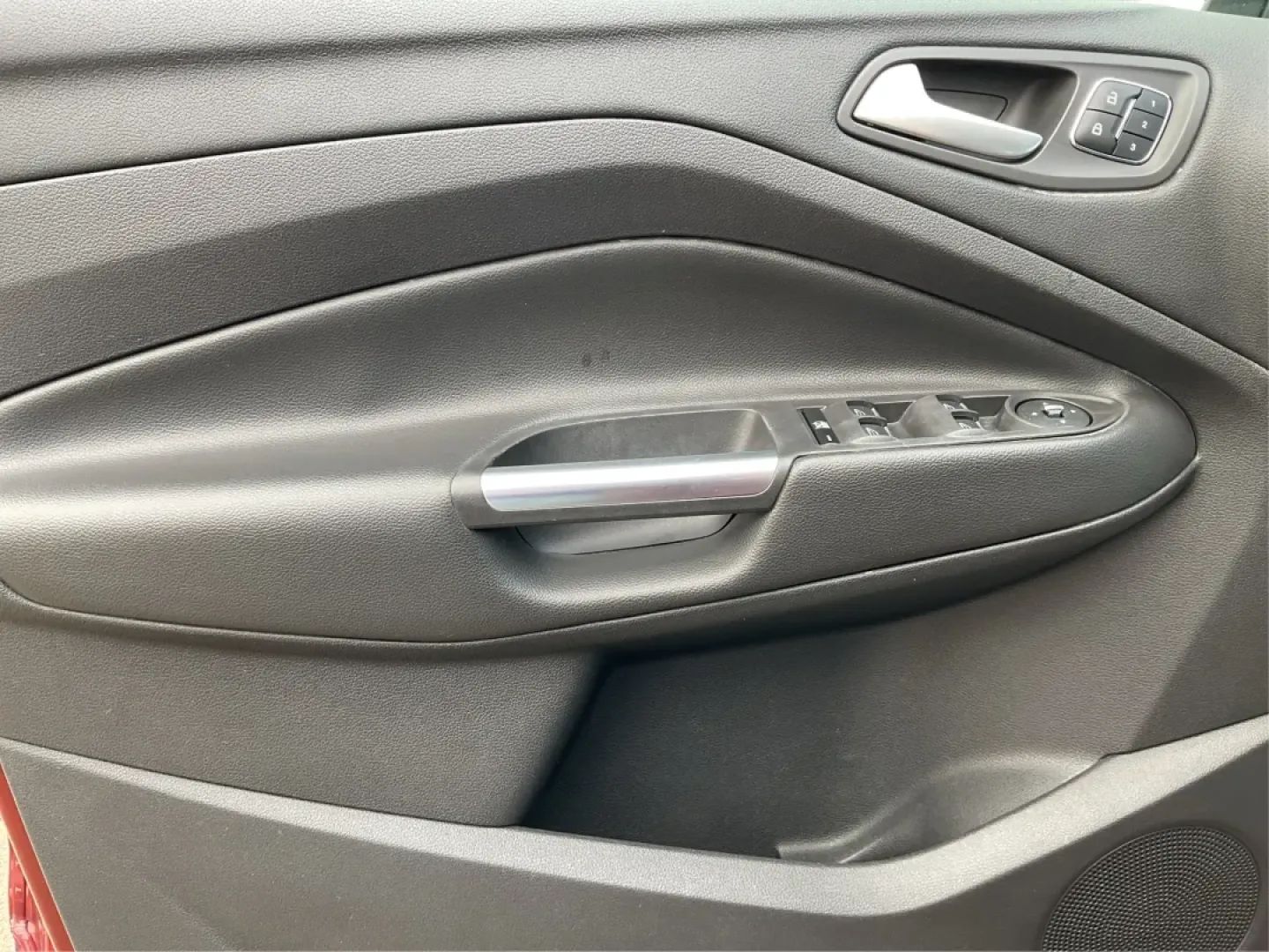 2014 Ford Escape Titanium (1FMCU9J97EU) with an Other engine, located at 401 Woodman Dr, Riverside, OH, 45431, (937) 908-9800, 39.760899, -84.123421 - Elevate your daily commute and weekend adventures with the perfect blend of style and practicality-meet the 2014 Ford Escape Titanium, available now at Advantage Car and Credit in Fairborn, OH! This SUV is not just about getting from point A to point B; it's about enhancing your lifestyle, making it - Photo#18