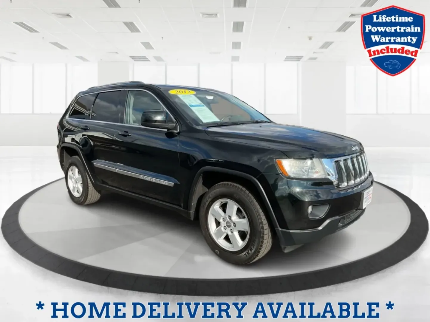 2012 Jeep Grand Cherokee Laredo (1C4RJFAG1CC) with an Other engine, located at 1230 East Main St, Xenia, OH, 45385, (937) 908-9800, 39.688026, -83.910172 - Are you ready to elevate your adventures with a rugged yet refined SUV? Look no further than this 2012 Jeep Grand Cherokee Laredo, now available at Advantage Car and Credit in Xenia, OH. This versatile vehicle is perfect for families embarking on weekend getaways, commuters tackling long drives, or - Photo#0