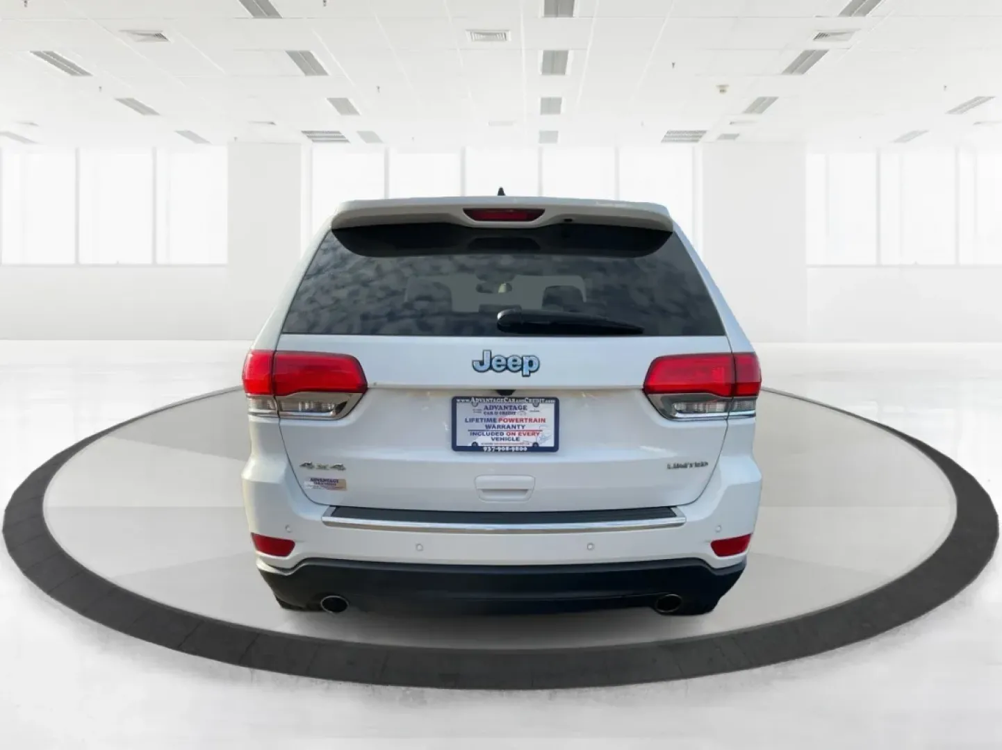 2014 Jeep Grand Cherokee Limited (1C4RJFBG8EC) with an Other engine, located at 1099 N County Rd 25A , Troy, OH, 45373, (937) 908-9800, 40.057079, -84.212883 - Are you ready to elevate your weekend adventures or transform your daily commute? Look no further! At Advantage Car and Credit in Troy, OH, we are excited to present this stunning 2014 Jeep Grand Cherokee Limited. This versatile SUV is not just a vehicle; it's a lifestyle enhancer, perfect for famil - Photo#3