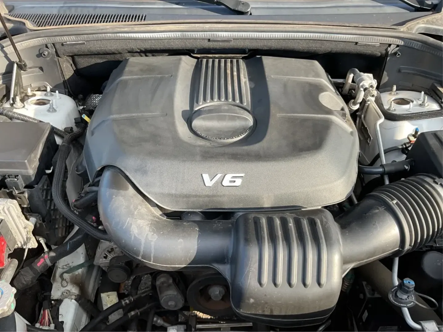 2014 Jeep Grand Cherokee Limited (1C4RJFBG8EC) with an Other engine, located at 1099 N County Rd 25A , Troy, OH, 45373, (937) 908-9800, 40.057079, -84.212883 - Are you ready to elevate your weekend adventures or transform your daily commute? Look no further! At Advantage Car and Credit in Troy, OH, we are excited to present this stunning 2014 Jeep Grand Cherokee Limited. This versatile SUV is not just a vehicle; it's a lifestyle enhancer, perfect for famil - Photo#11