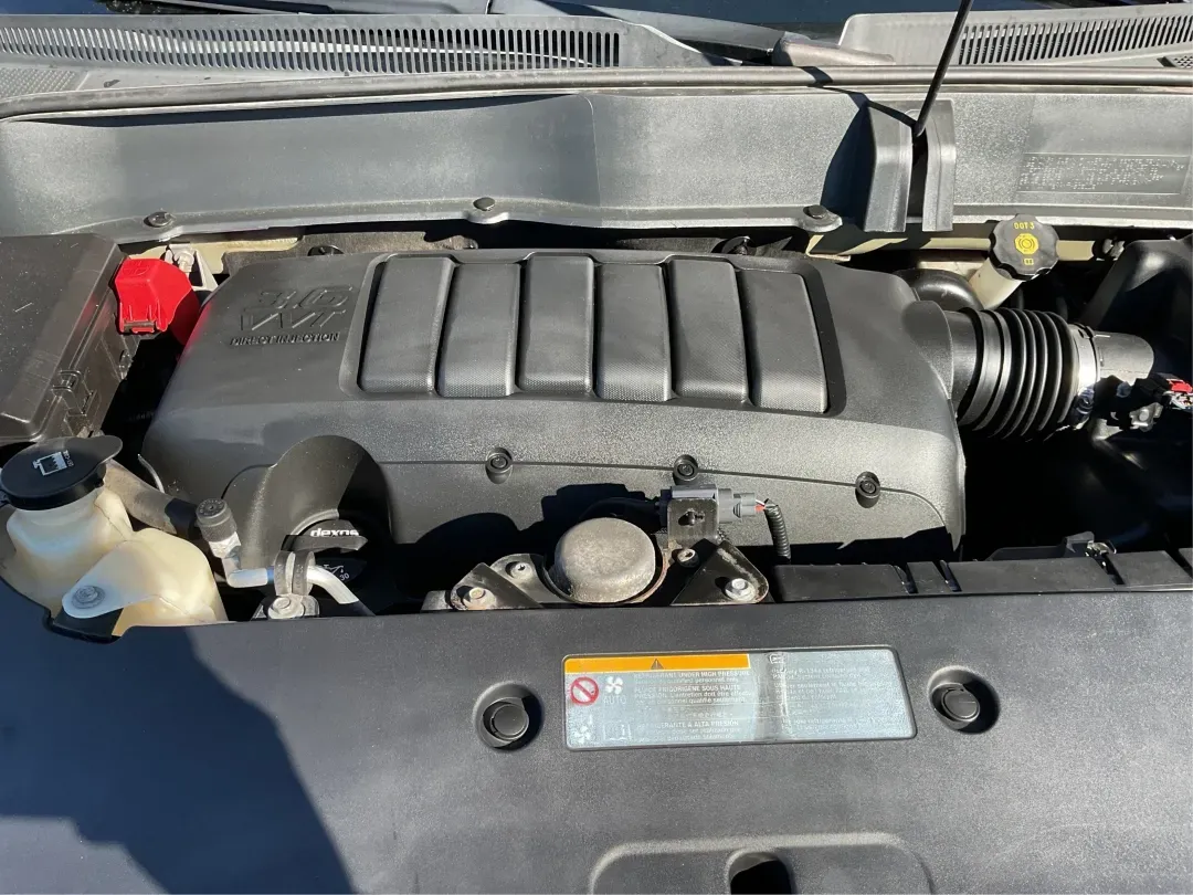 2015 Buick Enclave Leather (5GAKRBKD3FJ) with an 3.6L V-6 gasoline direct injection engine, located at 1230 East Main St, Xenia, OH, 45385, (937) 908-9800, 39.688026, -83.910172 - **Discover Your Next Adventure with the 2015 Buick Enclave at Advantage Car and Credit - Piqua!**<br /> <br /> Are you ready to elevate your family adventures or daily commutes? The 2015 Buick Enclave is the perfect vehicle for growing families and weekend explorers alike. With its spacious interior - Photo#10