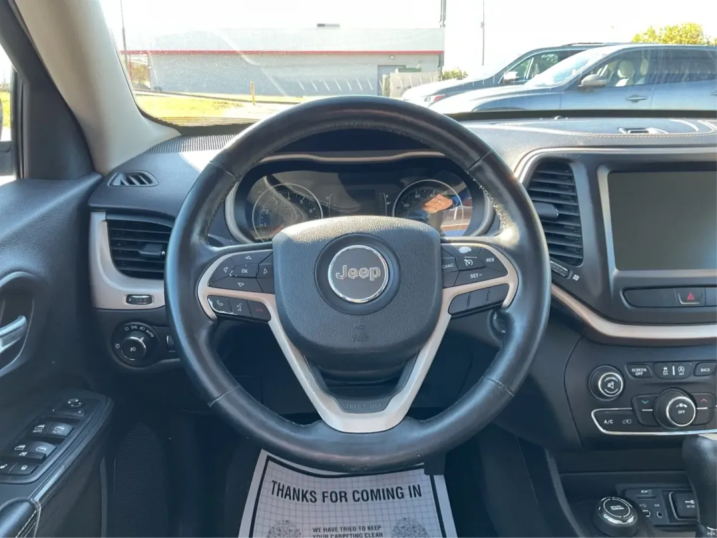 2015 Jeep Cherokee Latitude (1C4PJMCS5FW) with an Other engine, located at 4508 South Dixie Dr, Moraine, OH, 45439, (937) 908-9800, 39.689976, -84.218452 - **Adventure Awaits with the 2015 Jeep Cherokee Latitude at Advantage Car and Credit Moraine**<br /> <br /> Are you ready to elevate your lifestyle with a rugged yet refined vehicle? Whether you're commuting through the bustling streets of Moraine or embarking on a weekend adventure to nearby attrac - Photo#16