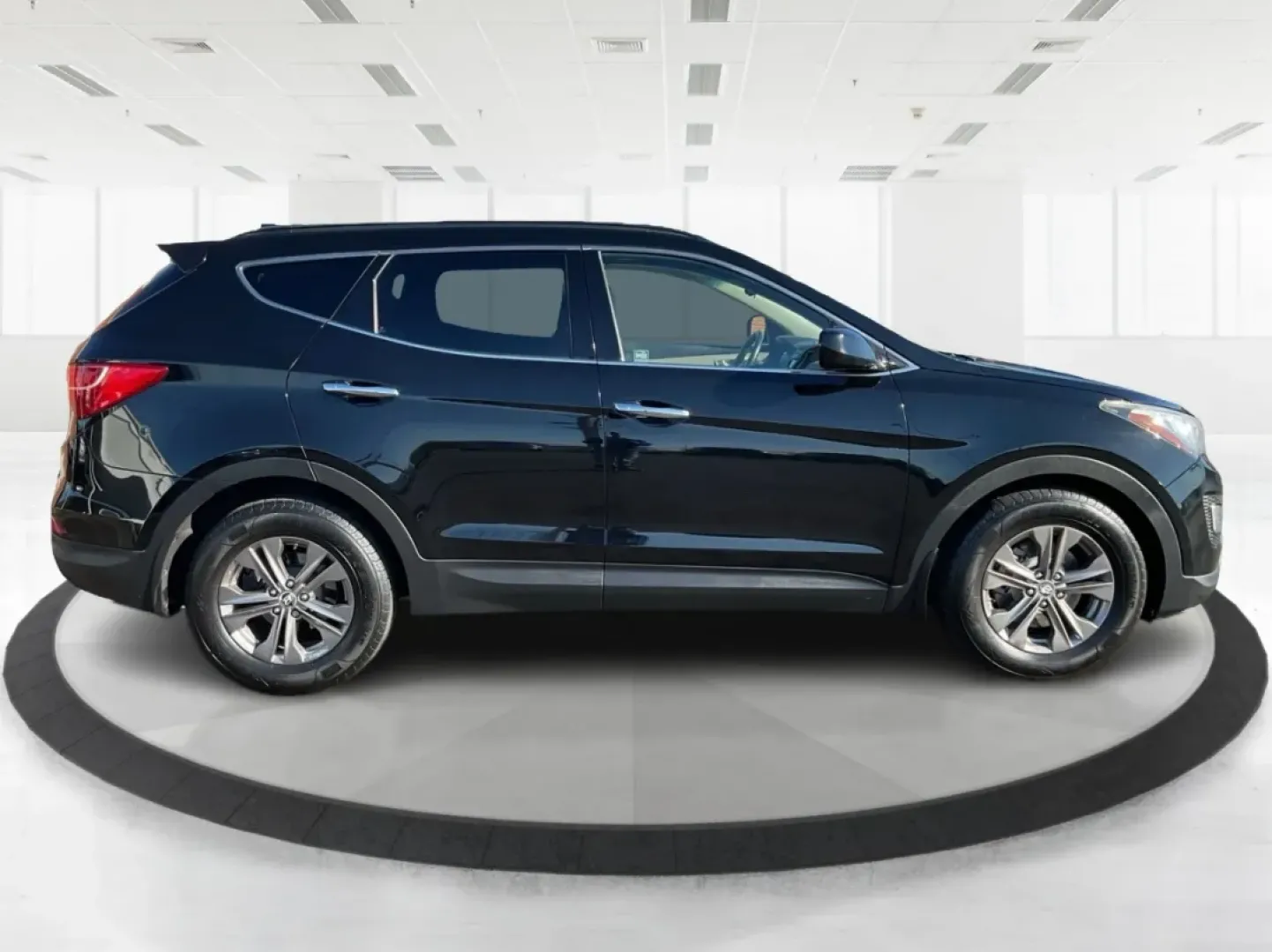 2013 Hyundai Santa Fe Sport (5XYZU3LB9DG) with an Theta II 2.4L I-4 gasoline direct injection engine, located at 880 E. National Road, Vandalia, OH, 45377, (937) 908-9800, 39.891918, -84.183594 - **Experience Freedom and Adventure in This 2013 Hyundai Santa Fe Sport!** <br /> <br /> Are you ready to take your family on unforgettable road trips or tackle your daily commute with confidence? The 2013 Hyundai Santa Fe Sport, available at Advantage Car and Credit in Vandalia, OH, is the perfect - Photo#1