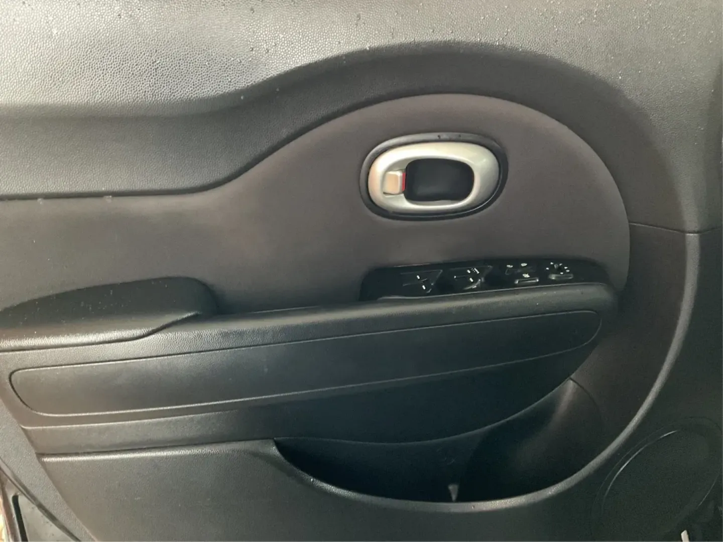 2016 Kia Soul Base (KNDJN2A25G7) with an Other engine, located at 401 Woodman Dr, Riverside, OH, 45431, (937) 908-9800, 39.760899, -84.123421 - **Unleash Your Adventures with the 2016 Kia Soul at Advantage Car and Credit - Riverside!**<br /> <br /> Are you ready to elevate your daily commutes and weekend getaways? The 2016 Kia Soul is the perfect vehicle for those seeking a blend of style, comfort, and practicality. With its spacious interi - Photo#17
