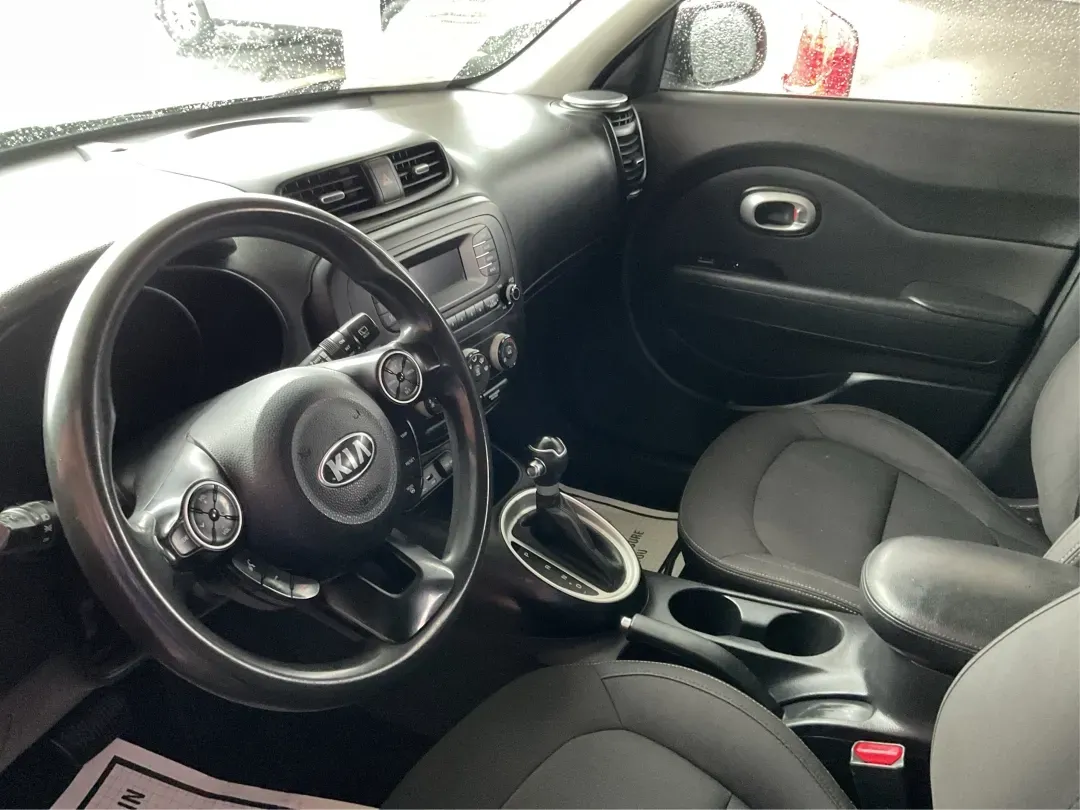 2016 Kia Soul Base (KNDJN2A25G7) with an Other engine, located at 1951 S Dayton Lakeview Rd., New Carlisle, OH, 45344, (937) 908-9800, 39.890999, -84.050255 - 2016 Kia Soul Base - Photo#9