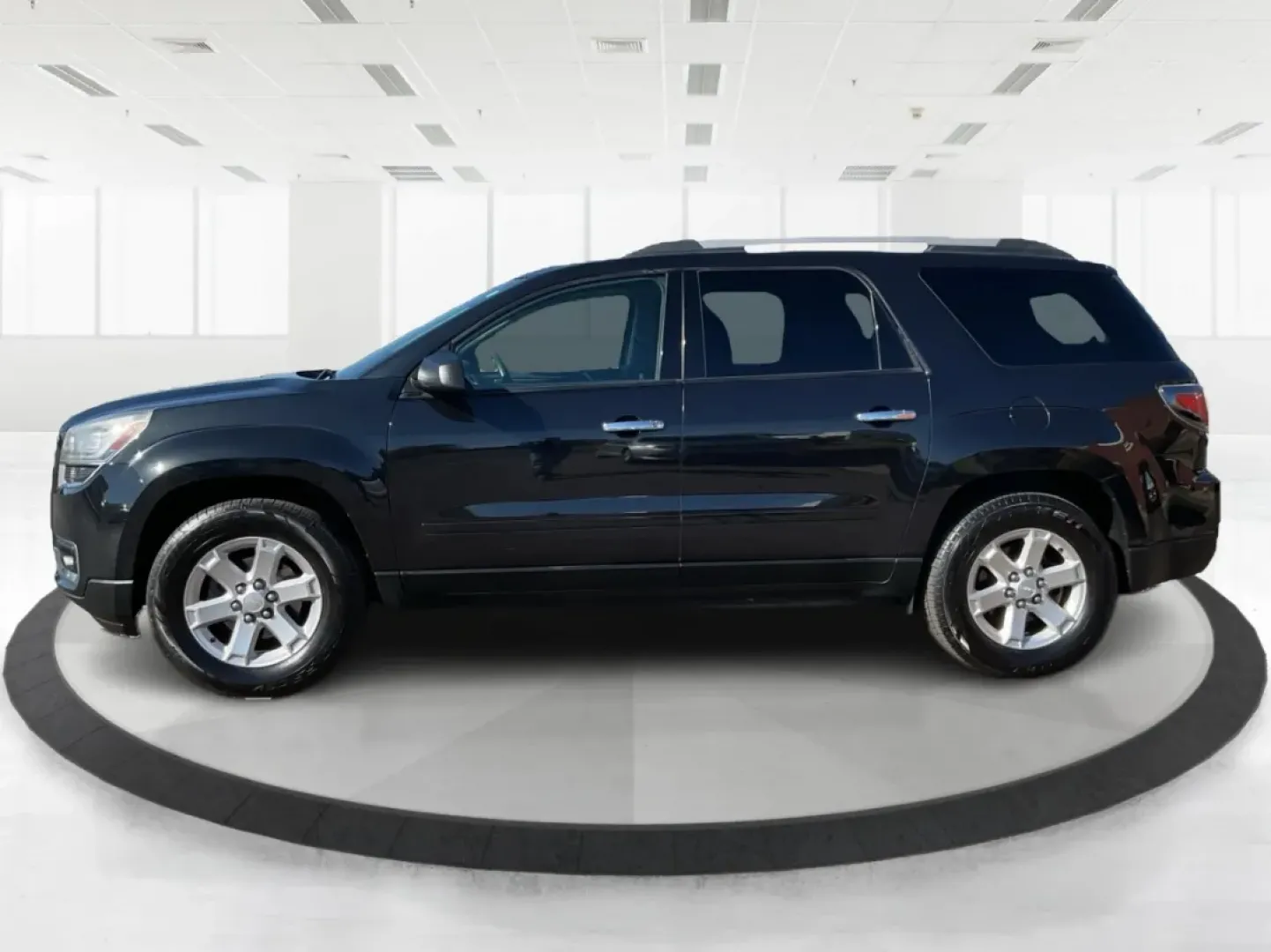 2014 GMC Acadia SLE-2 (1GKKRPKD9EJ) with an 3.6L V-6 gasoline direct injection engine, located at 1099 N County Rd 25A , Troy, OH, 45373, (937) 908-9800, 40.057079, -84.212883 - **Explore Life's Adventures with the 2014 GMC Acadia SLE-2**<br /> <br /> Are you ready to elevate your family road trips, daily commutes, or weekend getaways? The 2014 GMC Acadia SLE-2 is the ideal SUV that seamlessly blends comfort, capability, and style, making it perfect for growing families and - Photo#4