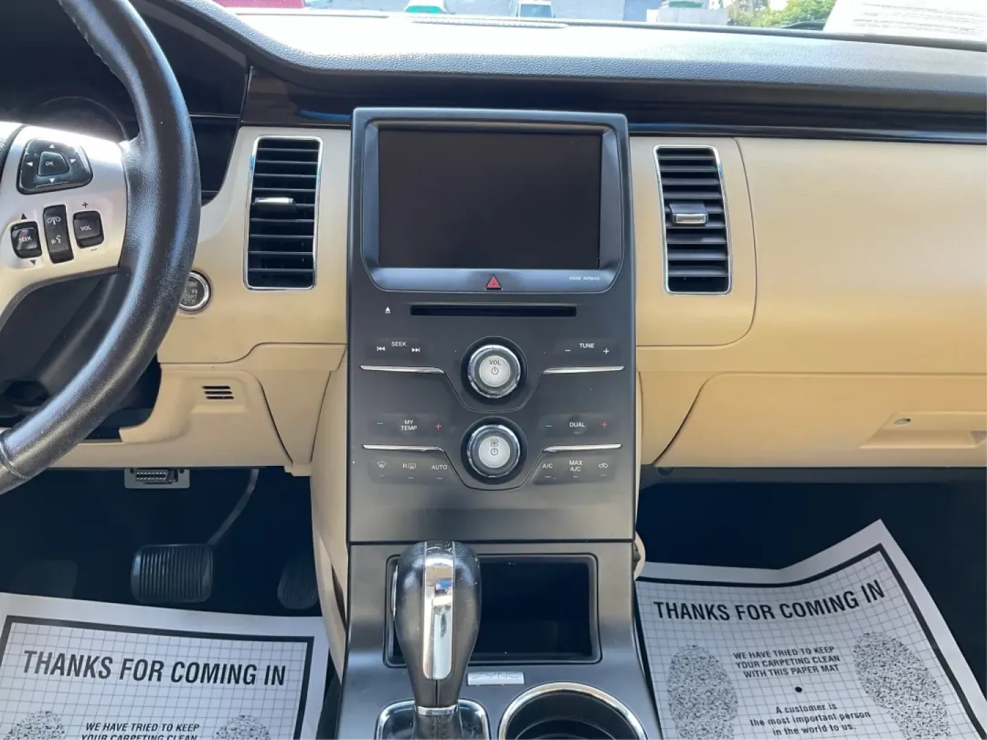 2015 Ford Flex SEL (2FMHK6C89FB) with an 3.5L V-6 DOHC engine, located at 4508 South Dixie Dr, Moraine, OH, 45439, (937) 908-9800, 39.689976, -84.218452 - 2015 Ford Flex SEL - Photo#13