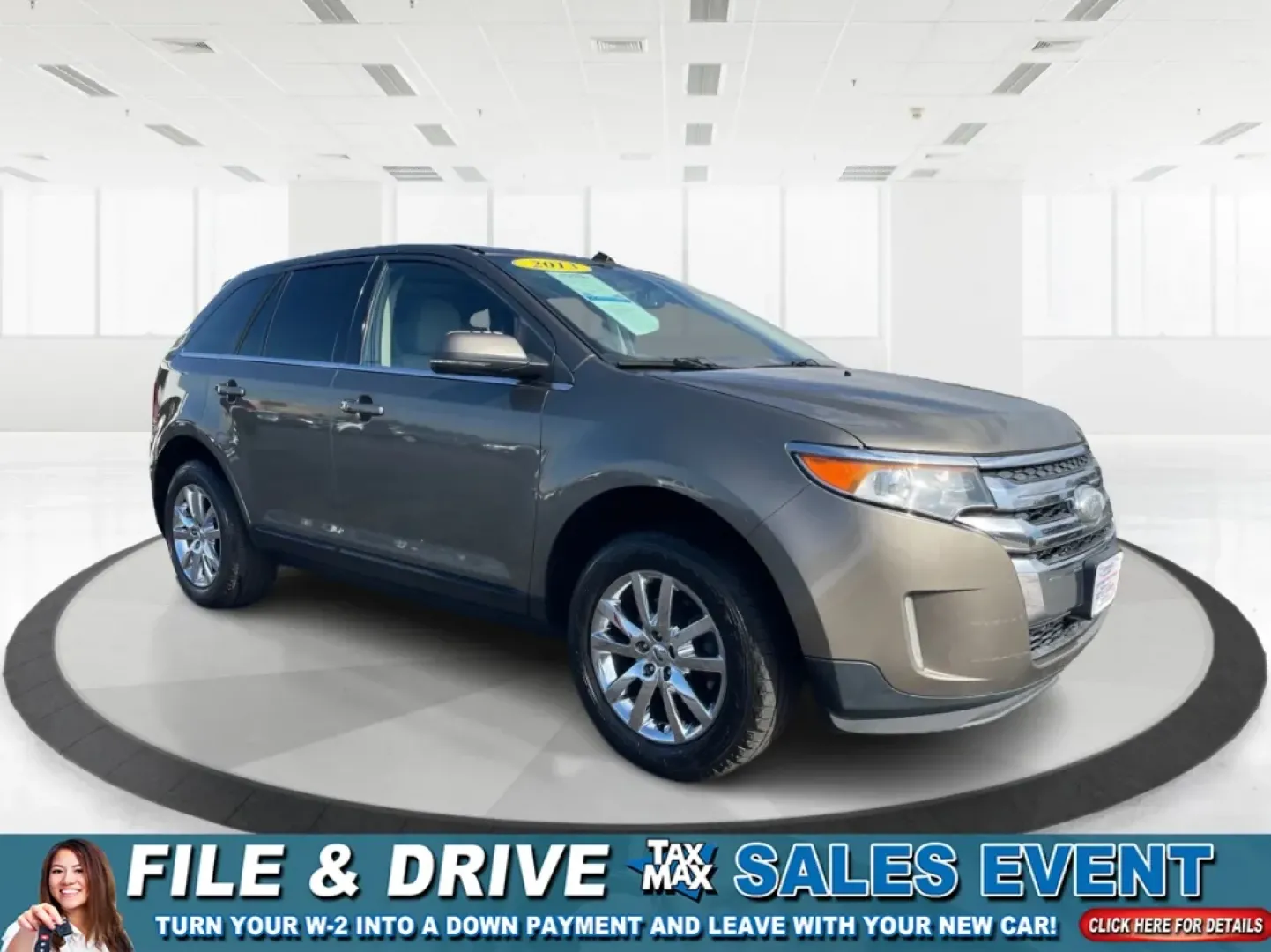 2013 Ford Edge Limited (2FMDK4KC5DB) with an 3.5L V-6 DOHC engine, located at 4508 South Dixie Dr, Moraine, OH, 45439, (937) 908-9800, 39.689976, -84.218452 - **Elevate Your Lifestyle with the 2013 Ford Edge Limited at Advantage Car and Credit - Moraine!**<br /> <br /> Are you searching for the perfect SUV that effortlessly blends comfort, functionality, and style? Look no further than the 2013 Ford Edge Limited, available now at Advantage Car and Credit - Photo#0