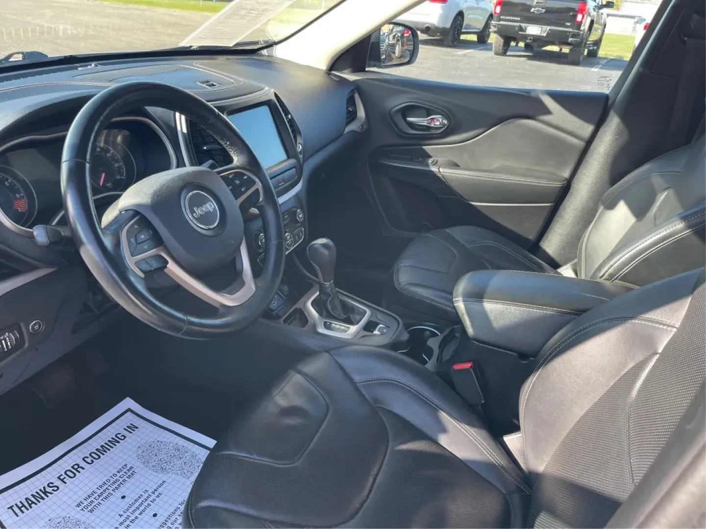 2014 Jeep Cherokee Limited (1C4PJLDB2EW) with an Other engine, located at 1230 East Main St, Xenia, OH, 45385, (937) 908-9800, 39.688026, -83.910172 - **Unleash Your Adventurous Spirit with the 2014 Jeep Cherokee Limited!**<br /> <br /> Are you ready to enhance your lifestyle with a vehicle that perfectly balances comfort, capability, and style? Look no further than the 2014 Jeep Cherokee Limited, available now at Advantage Car and Credit in Xenia - Photo#9