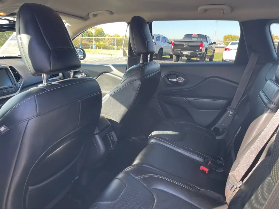 2014 Jeep Cherokee Limited (1C4PJLDB2EW) with an Other engine, located at 1230 East Main St, Xenia, OH, 45385, (937) 908-9800, 39.688026, -83.910172 - **Unleash Your Adventurous Spirit with the 2014 Jeep Cherokee Limited!**<br /> <br /> Are you ready to enhance your lifestyle with a vehicle that perfectly balances comfort, capability, and style? Look no further than the 2014 Jeep Cherokee Limited, available now at Advantage Car and Credit in Xenia - Photo#10