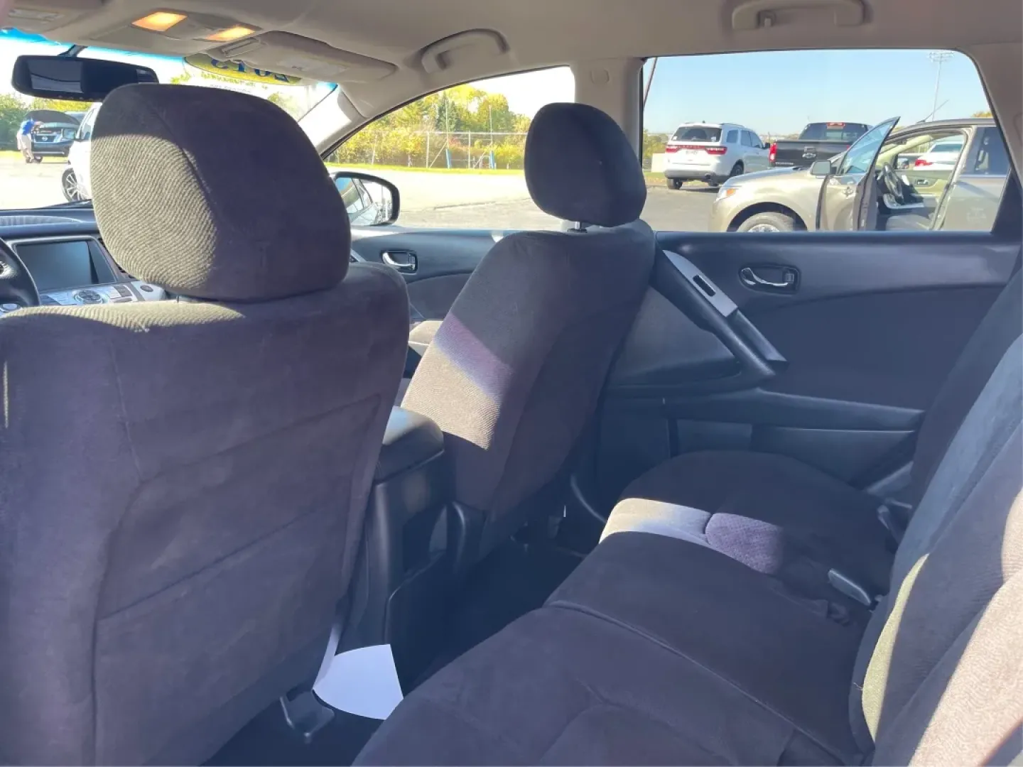 2013 Nissan Murano SV (JN8AZ1MW6DW) with an 3.5L V-6 DOHC engine, located at 401 Woodman Dr, Riverside, OH, 45431, (937) 908-9800, 39.760899, -84.123421 - **Discover the Perfect SUV for Weekend Adventures and Daily Commuting!**<br /> <br /> Are you searching for a reliable vehicle that effortlessly transitions from daily commutes to weekend getaways? Look no further than this stunning 2013 Nissan Murano SV, available now at Advantage Car and Credit - - Photo#10