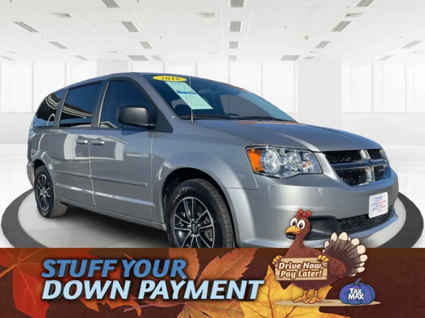 2016 Dodge Grand Caravan SE (2C4RDGBG0GR) with an Pentastar 3.6L V-6 DOHC engine, located at 1230 East Main St, Xenia, OH, 45385, (937) 908-9800, 39.688026, -83.910172 - **Experience the Freedom of Family Adventures with the 2016 Dodge Grand Caravan SE!** <br /> <br /> Are you in search of the perfect vehicle for family road trips, daily commutes, or weekend adventures? Look no further than the 2016 Dodge Grand Caravan SE, available at Advantage Car and Credit in X - Photo#0