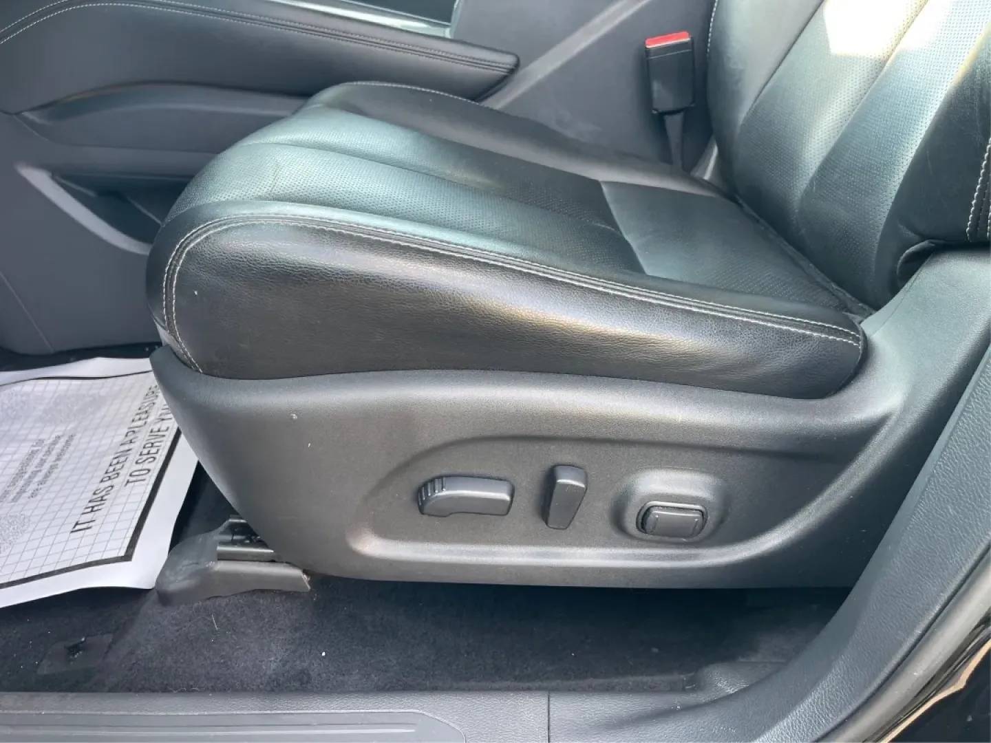 2018 Nissan Murano SL (5N1AZ2MG3JN) with an 3.5L V-6 DOHC engine, located at 880 E. National Road, Vandalia, OH, 45377, (937) 908-9800, 39.891918, -84.183594 - **Discover Your Next Adventure with the 2018 Nissan Murano SL Perfect for Growing Families and Weekend Getaways!**<br /> <br /> Are you ready to elevate your driving experience? At Advantage Car and Credit in Vandalia, OH, we are excited to offer a superb 2018 Nissan Murano SL that perfectly balanc - Photo#18