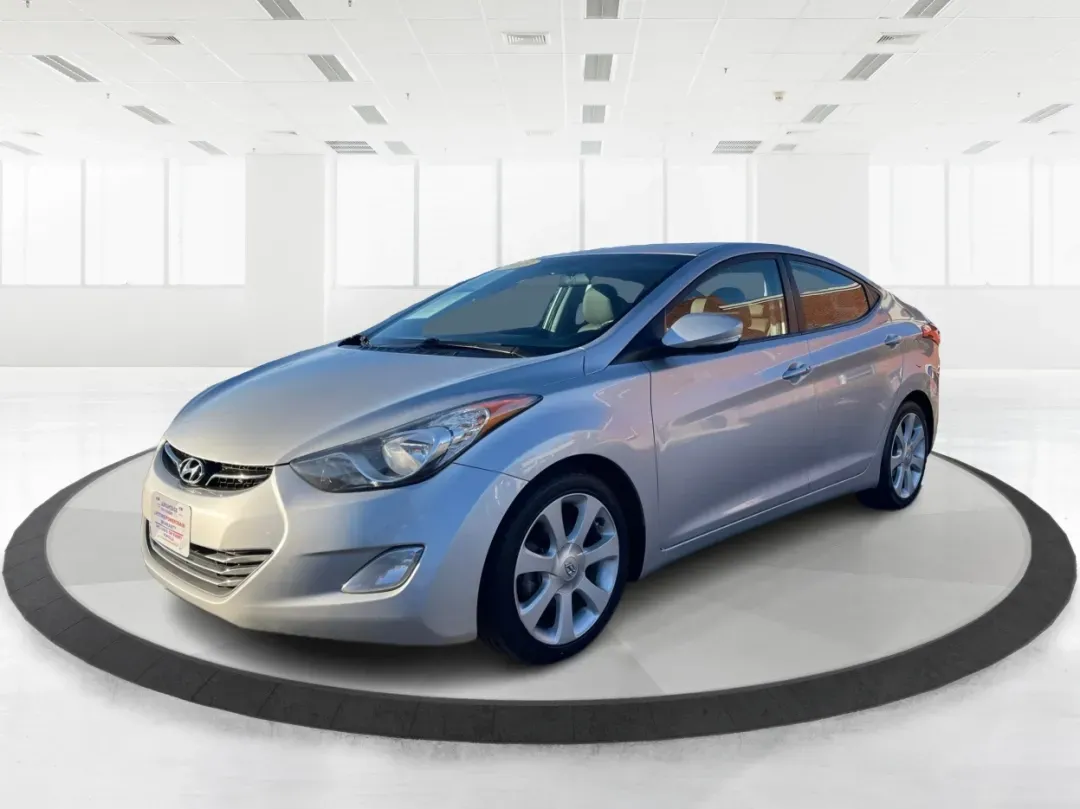 2013 Hyundai Elantra Limited (5NPDH4AE8DH) with an 1.8L I-4 DOHC engine, located at 1099 N County Rd 25A , Troy, OH, 45373, (937) 908-9800, 40.057079, -84.212883 - Elevate your daily commute and family adventures with the versatile and stylish 2013 Hyundai Elantra Limited, available now at Advantage Car and Credit - Troy. This exceptional sedan is designed for those who appreciate a blend of comfort, efficiency, and advanced technology, making it an ideal choi - Photo#8