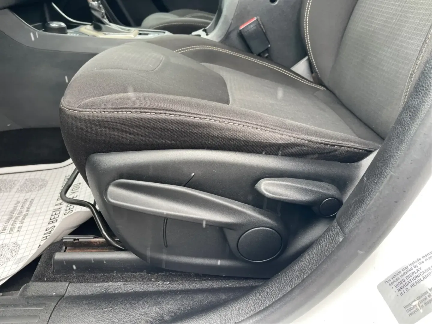 2015 Jeep Cherokee Latitude (1C4PJMCB7FW) with an Other engine, located at 4508 South Dixie Dr, Moraine, OH, 45439, (937) 908-9800, 39.689976, -84.218452 - **Adventure Awaits with the 2015 Jeep Cherokee Latitude - Perfect for Your Next Journey!**<br /> <br /> If you're searching for a versatile, reliable vehicle that seamlessly fits into your busy lifestyle, look no further than this stunning 2015 Jeep Cherokee Latitude, now available at Advantage Car - Photo#18