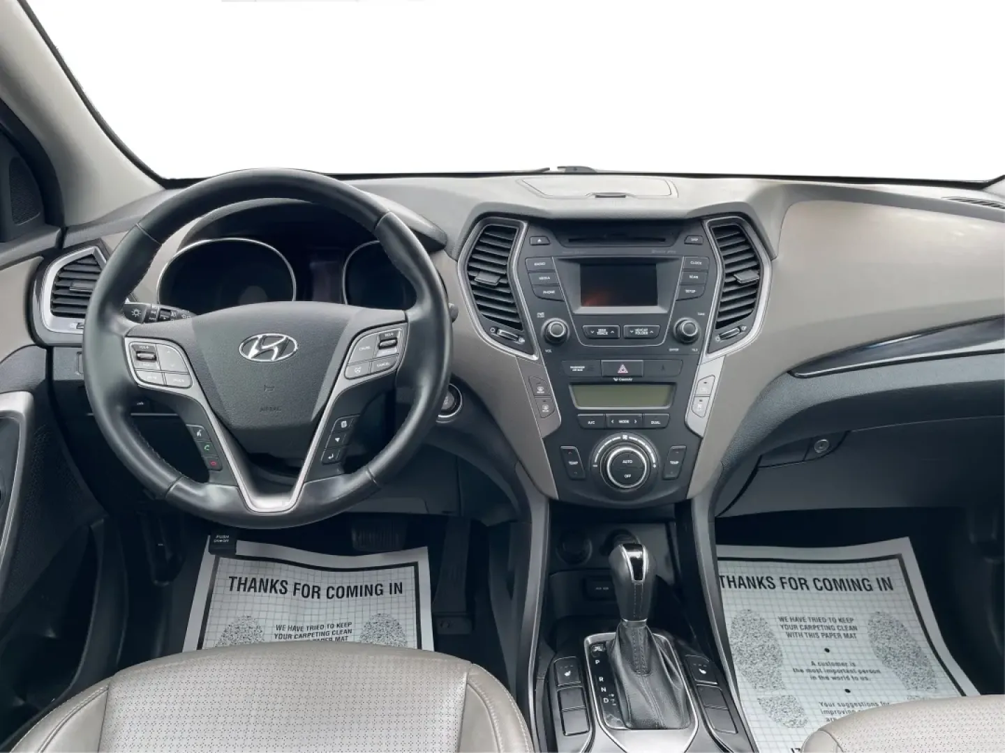 2014 Hyundai Santa Fe Limited (KM8SNDHF0EU) with an Lambda II 3.3L V-6 gasoline direct injection engine, located at 1099 N County Rd 25A , Troy, OH, 45373, (937) 908-9800, 40.057079, -84.212883 - **Rediscover Adventures with the 2014 Hyundai Santa Fe Limited Perfect for Families and Explorers Alike!**<br /> <br /> Are you searching for a reliable and spacious SUV that can accommodate your growing family or be the perfect companion for weekend getaways? Look no further than this stunning 201 - Photo#21