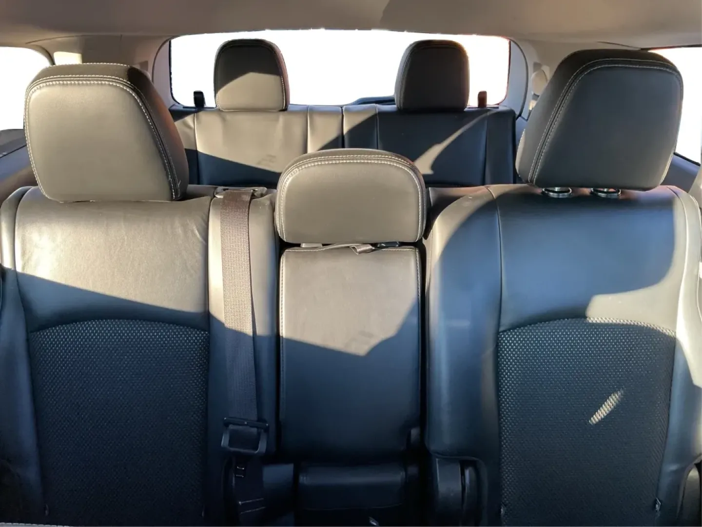 2018 Dodge Journey Crossroad AWD (3C4PDDGG8JT) with an Pentastar 3.6L V-6 DOHC engine, located at 1099 N County Rd 25A , Troy, OH, 45373, (937) 908-9800, 40.057079, -84.212883 - **Discover Your Next Adventure with the 2018 Dodge Journey Crossroad AWD at Advantage Car and Credit!**<br /> <br /> Are you ready to elevate your family's weekend getaways or conquer your daily commute with style and confidence? The 2018 Dodge Journey Crossroad AWD is the perfect vehicle for those - Photo#14