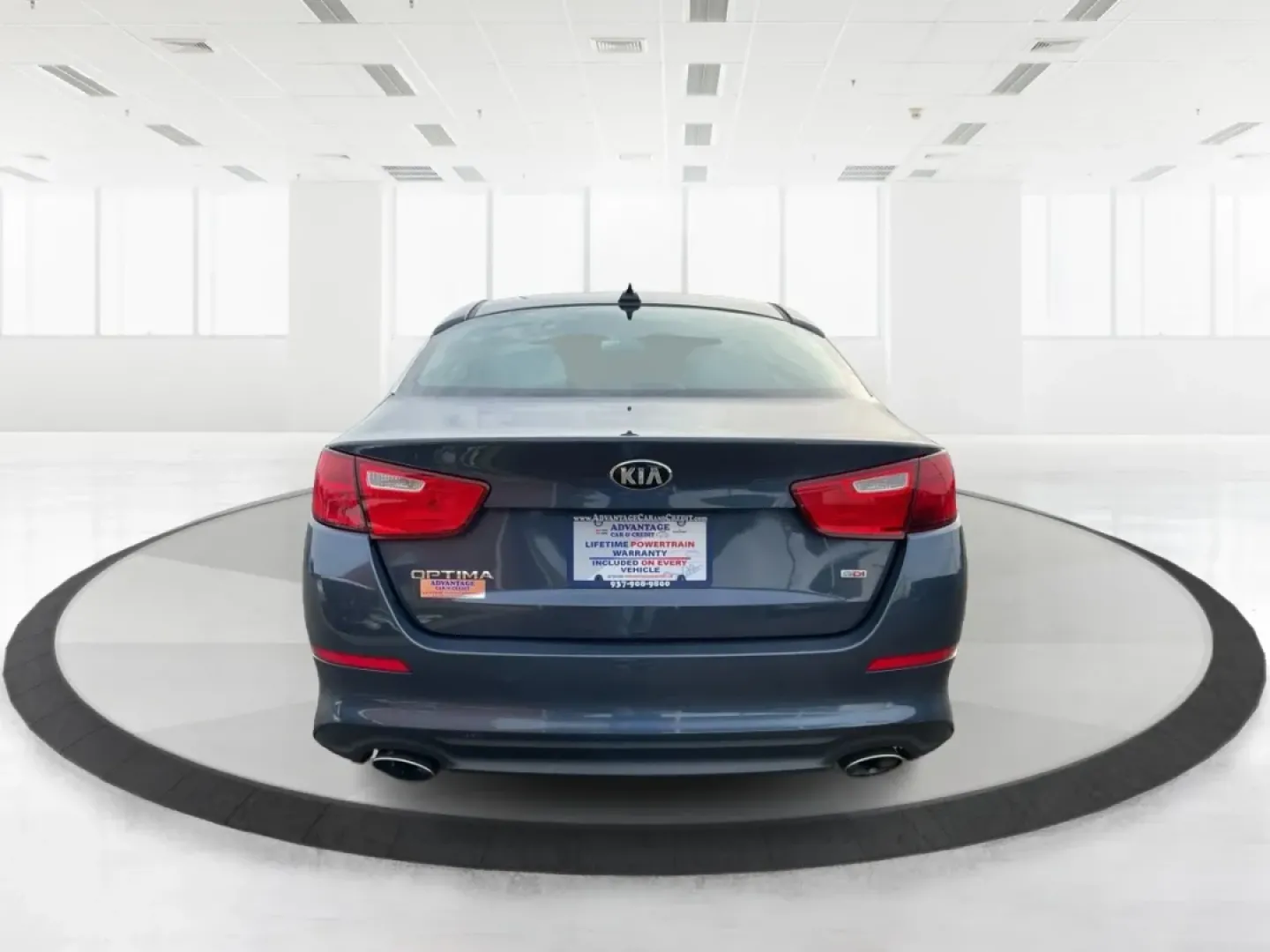 2015 Kia Optima LX (5XXGM4A77FG) with an Theta II 2.4L I-4 gasoline direct injection engine, located at 8750 N County Rd 25A, Piqua, OH, 45356, (937) 908-9800, 40.164391, -84.232513 - Are you seeking a reliable and stylish vehicle that's perfect for your daily commute or weekend getaways? Look no further than this outstanding 2015 Kia Optima LX, available now at Advantage Car and Credit in Piqua, OH! This sleek sedan combines functionality and comfort, making it an ideal choice f - Photo#3