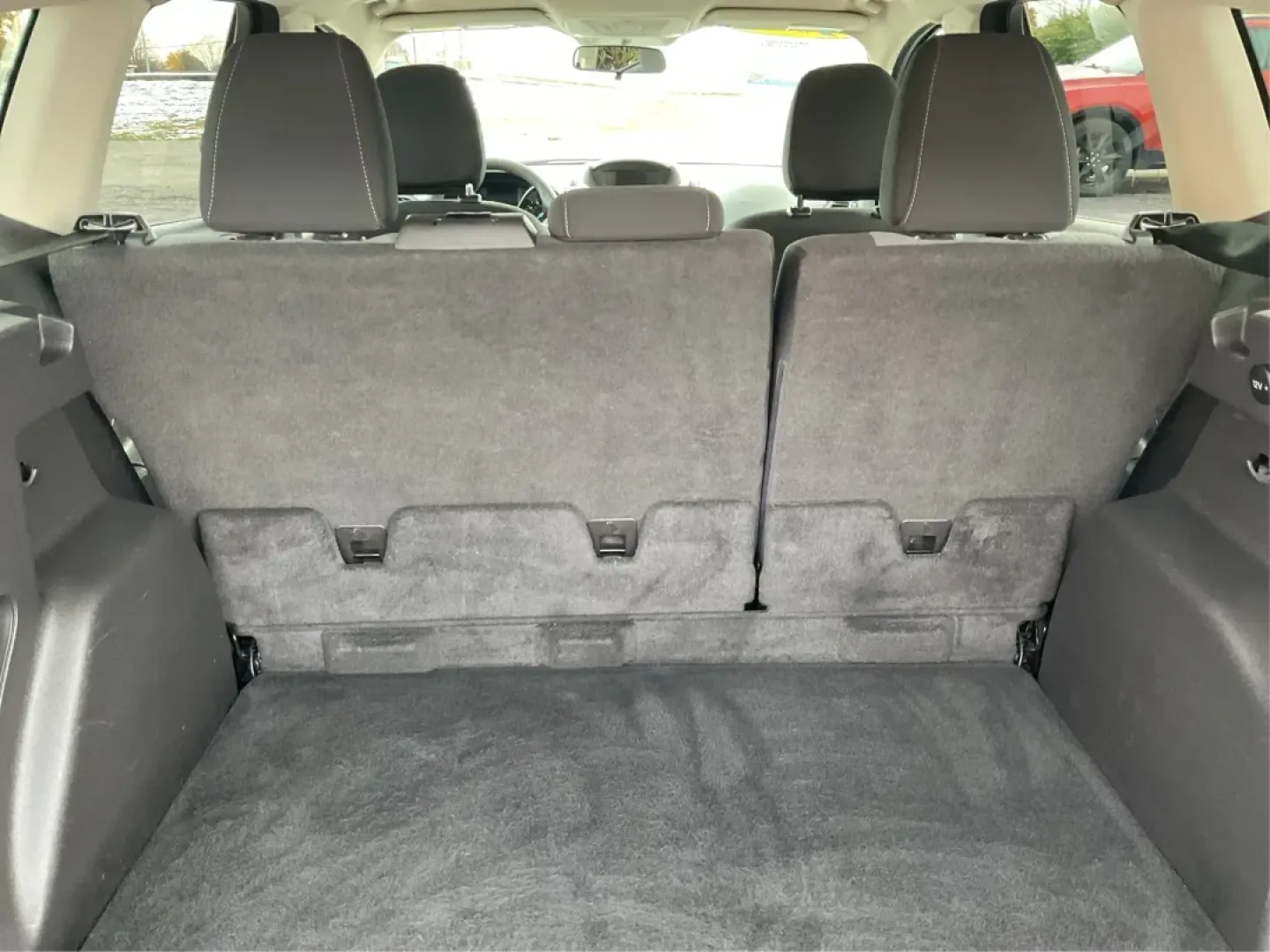 2018 Ford Escape SE (1FMCU0GD7JU) with an Other engine, located at 8750 N County Rd 25A, Piqua, OH, 45356, (937) 908-9800, 40.164391, -84.232513 - **Discover Your Next Adventure with the 2018 Ford Escape SE at Advantage Car and Credit - Piqua!**<br /> <br /> Are you ready to elevate your daily commute or weekend getaways? The 2018 Ford Escape SE is the perfect vehicle for those who crave both style and functionality in their daily lives. Wheth - Photo#12