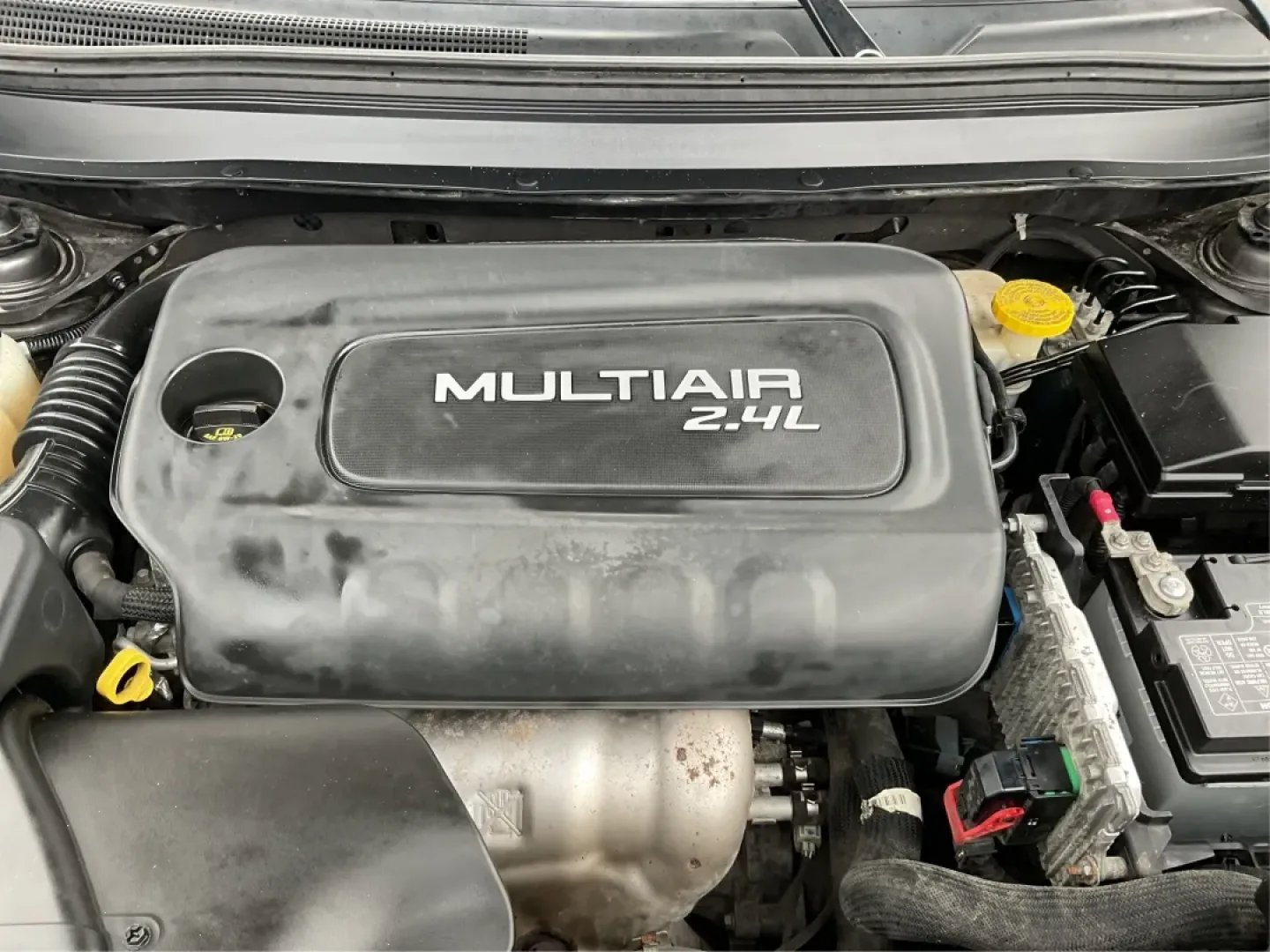 2014 Jeep Cherokee Latitude (1C4PJLCB1EW) with an Other engine, located at 1951 S Dayton Lakeview Rd., New Carlisle, OH, 45344, (937) 908-9800, 39.890999, -84.050255 - **Explore Adventure with the 2014 Jeep Cherokee Latitude at Advantage Car and Credit!**<br /> <br /> Are you ready to elevate your weekend adventures or enhance your daily commute? Look no further than this stunning 2014 Jeep Cherokee Latitude, available now at Advantage Car and Credit in New Carlis - Photo#11