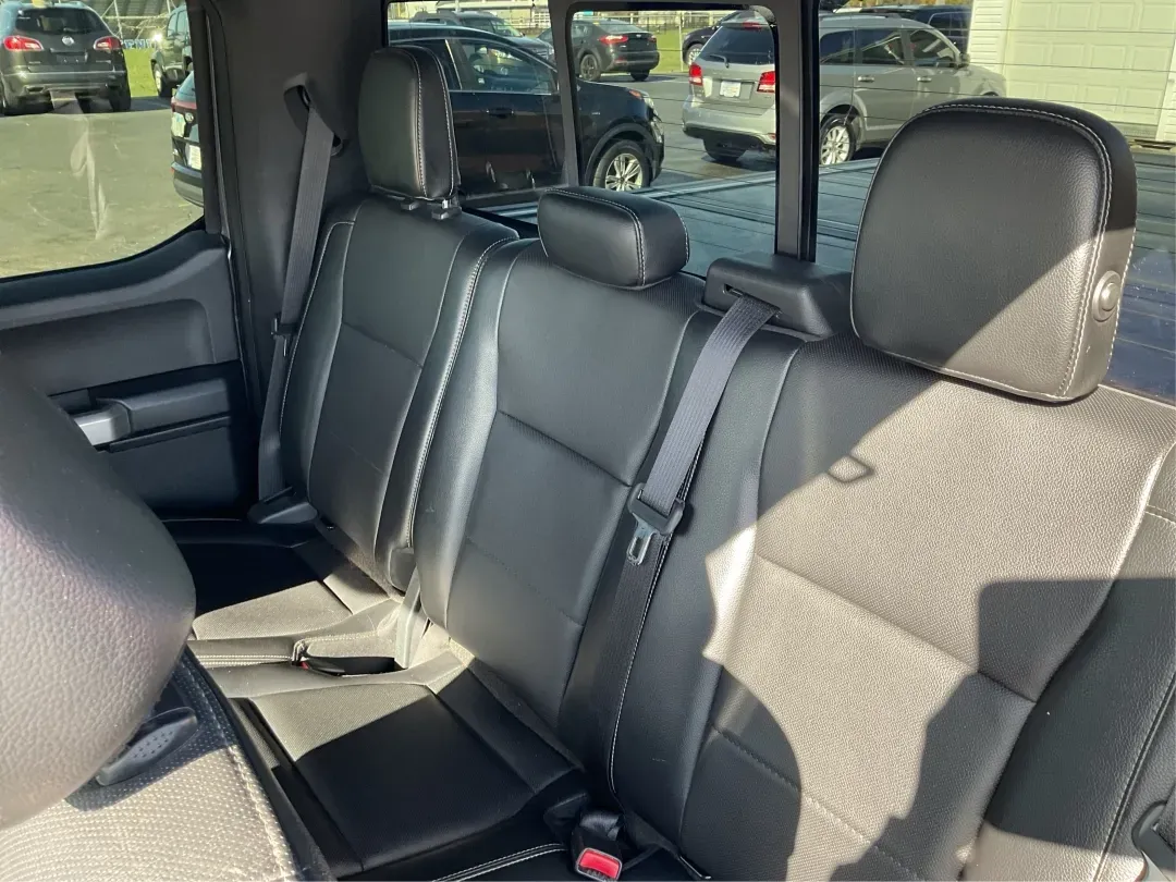 2015 Ford F-150 LARIAT (1FTEX1EPXFF) with an Other engine, located at 4508 South Dixie Dr, Moraine, OH, 45439, (937) 908-9800, 39.689976, -84.218452 - **Discover Adventure with the 2015 Ford F-150 LARIAT at Advantage Car and Credit - Moraine!**<br /> <br /> Are you ready to elevate your lifestyle and take on new adventures? Imagine the freedom of hitting the open road, whether it's for weekend camping trips, hauling gear for your favorite hobbies, - Photo#10