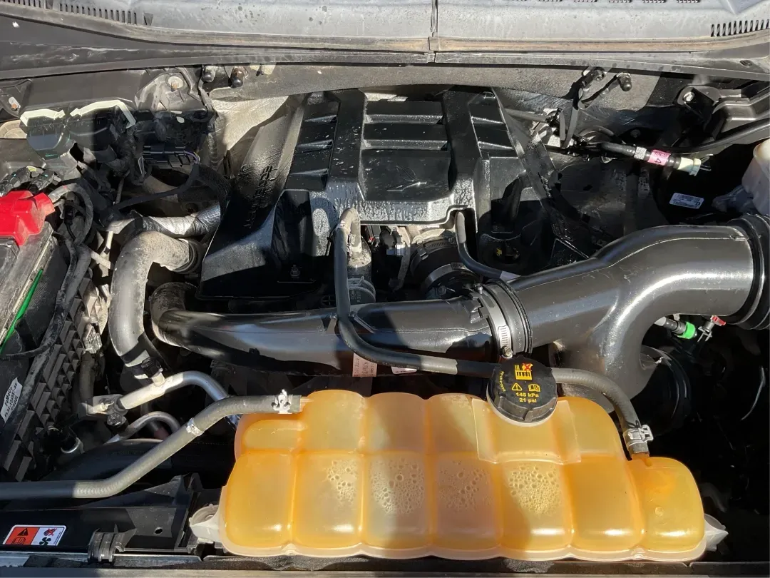 2015 Ford F-150 LARIAT (1FTEX1EPXFF) with an Other engine, located at 4508 South Dixie Dr, Moraine, OH, 45439, (937) 908-9800, 39.689976, -84.218452 - **Discover Adventure with the 2015 Ford F-150 LARIAT at Advantage Car and Credit - Moraine!**<br /> <br /> Are you ready to elevate your lifestyle and take on new adventures? Imagine the freedom of hitting the open road, whether it's for weekend camping trips, hauling gear for your favorite hobbies, - Photo#11